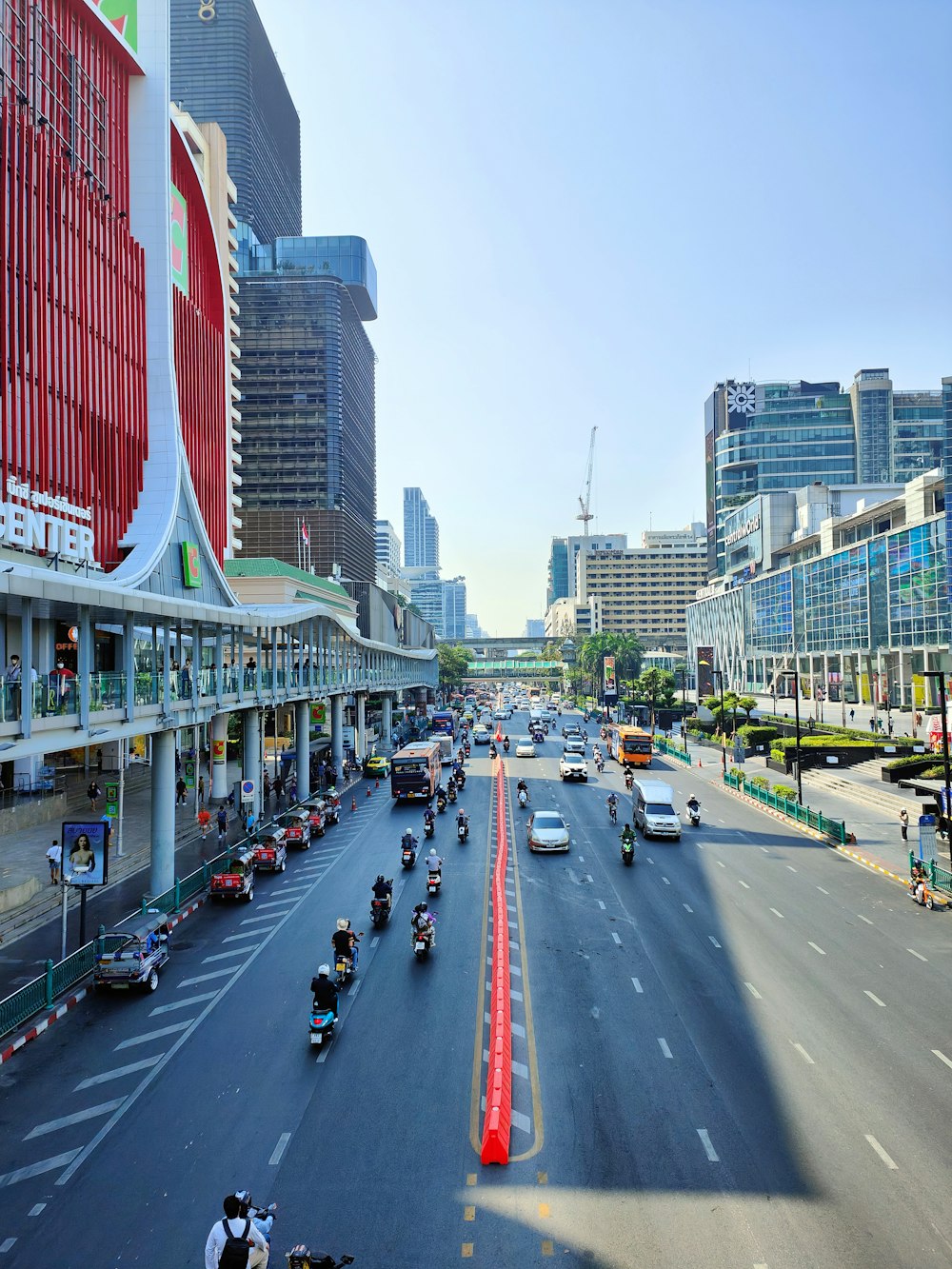 a city street filled with lots of traffic