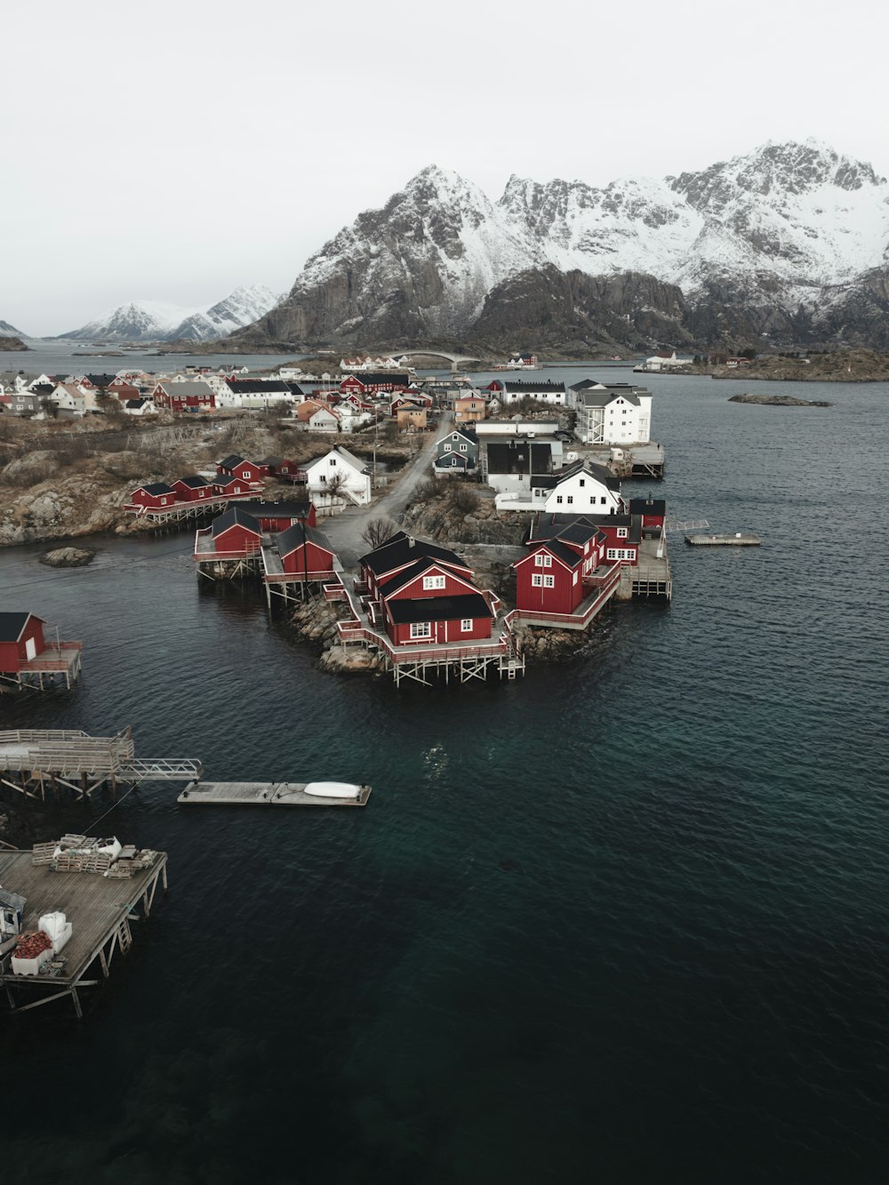 a body of water with a bunch of houses on it