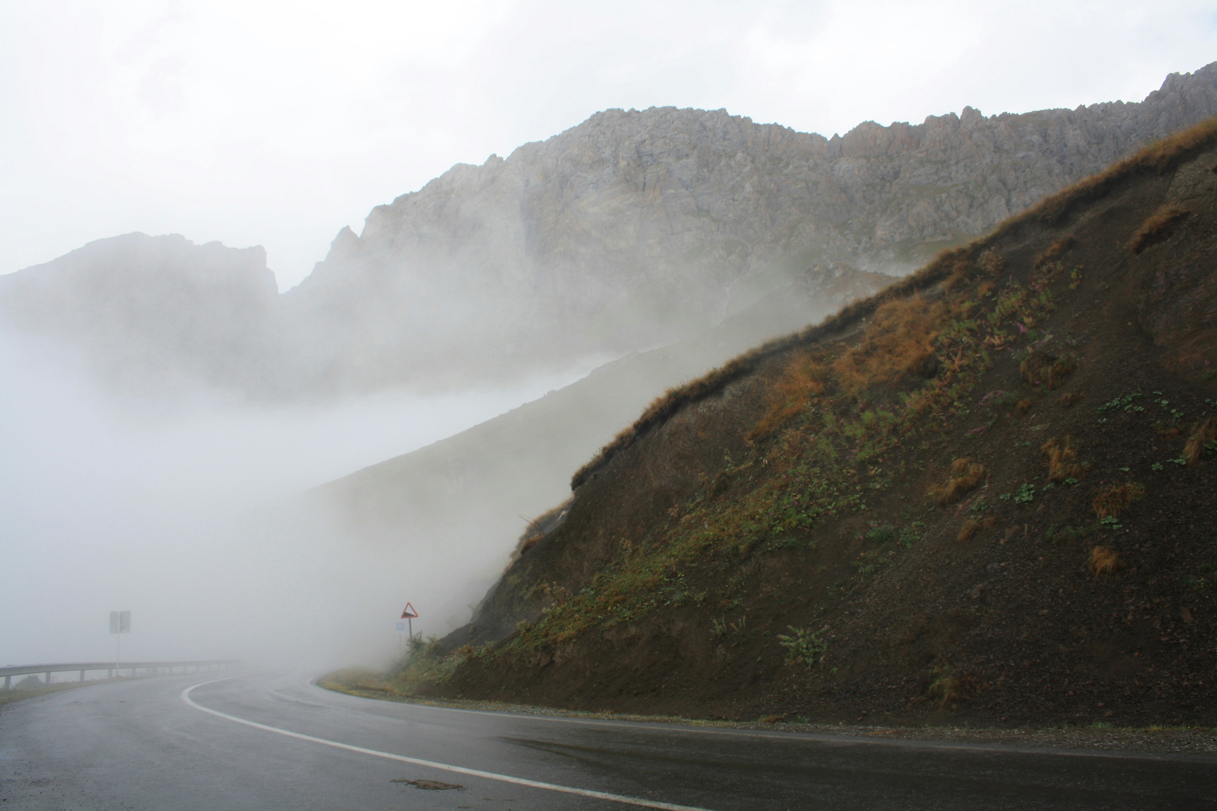 YQD destination photo