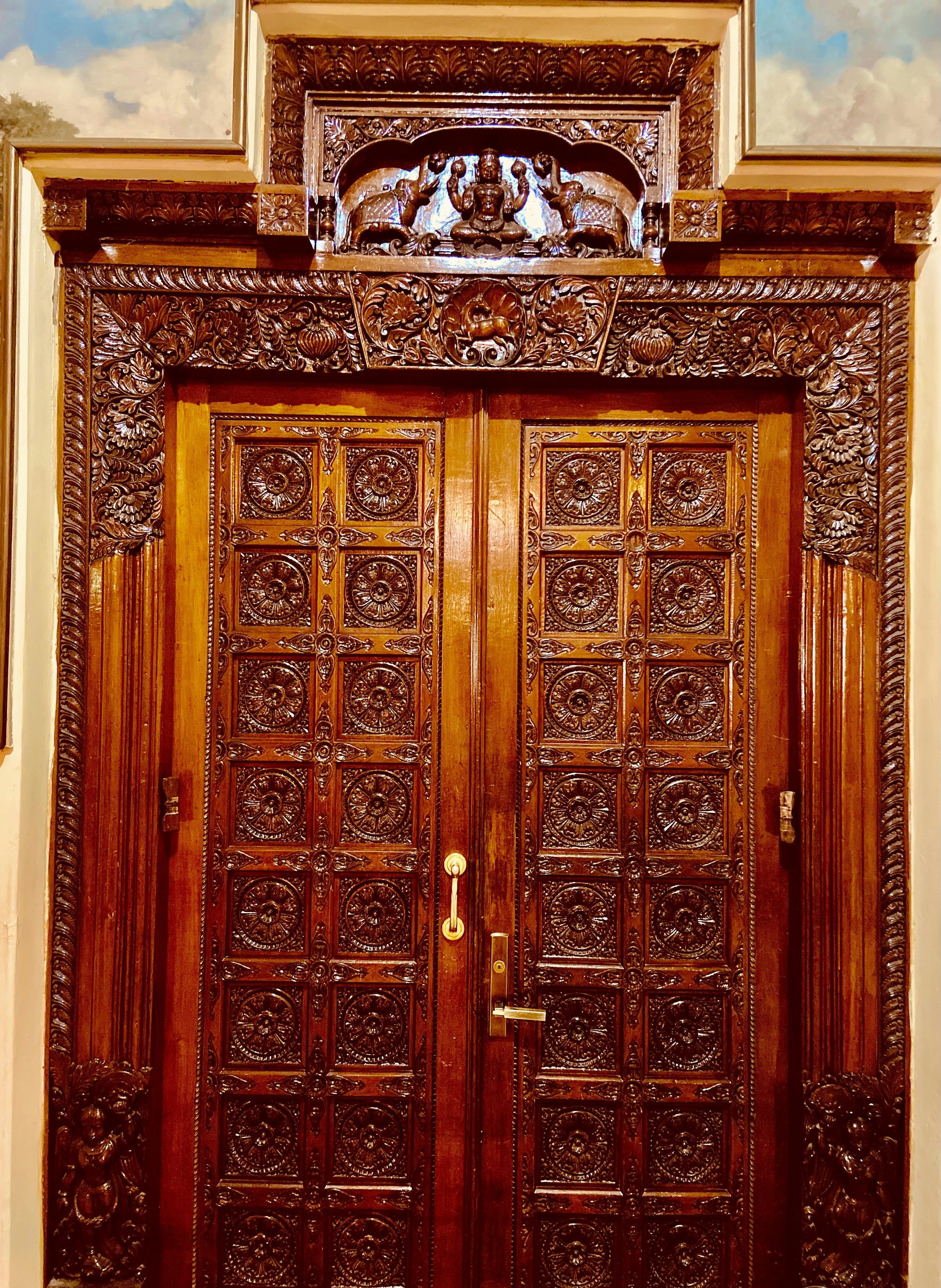 Customizable Sagwan Teak Wood Doors: A Blend of Durability and Aesthetics