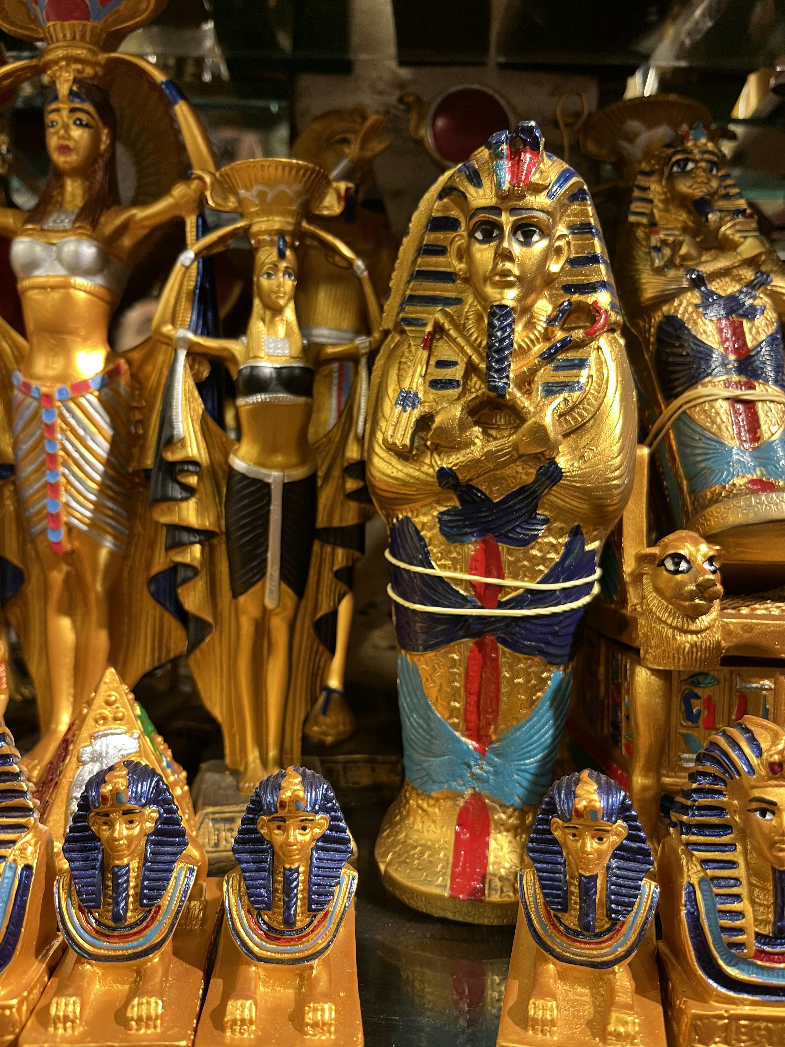 كنوز توت عنخ آمون في المتحف المصري الجديد: عرض كامل للمرة الأولى