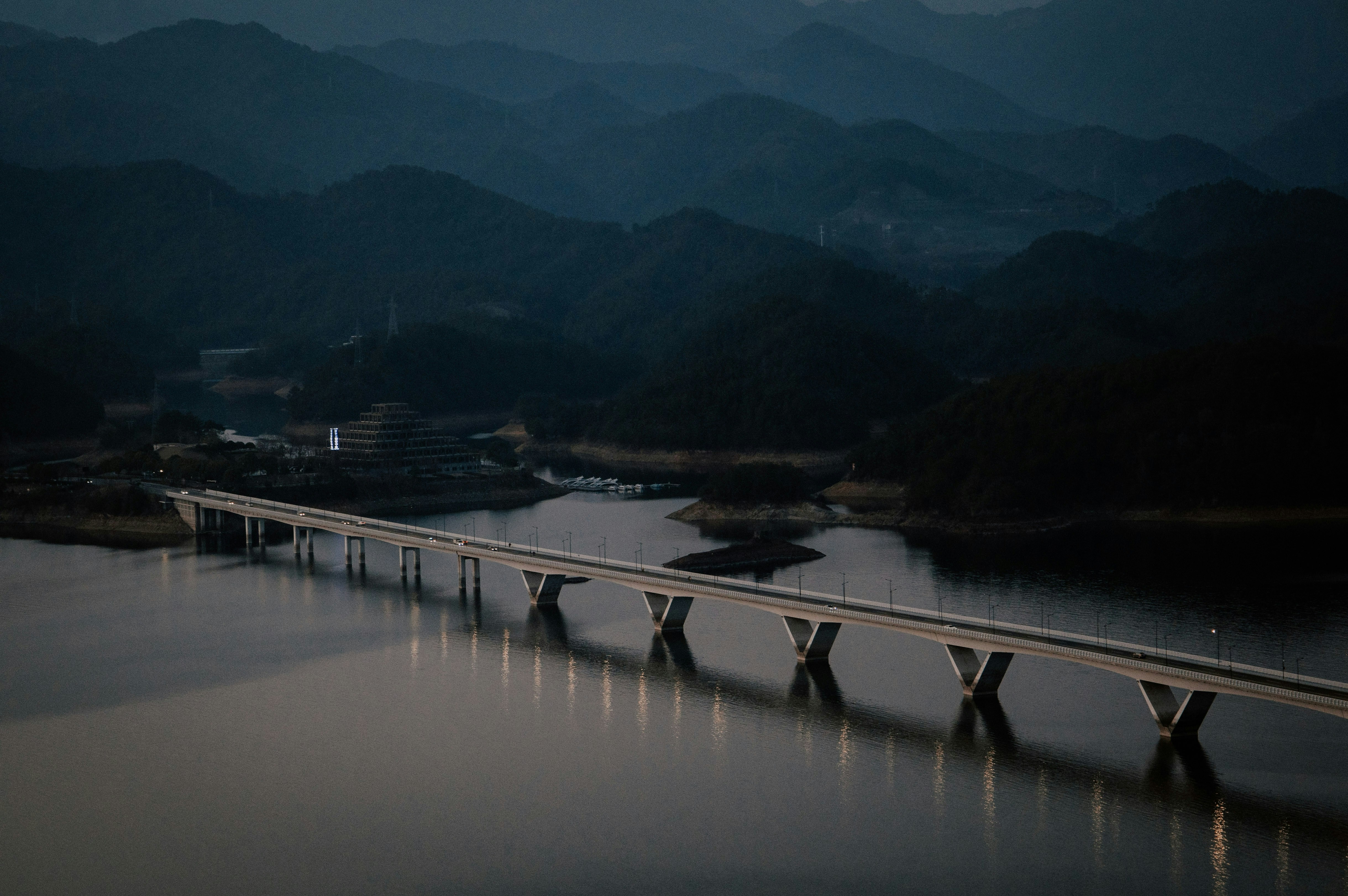 Photo by madon