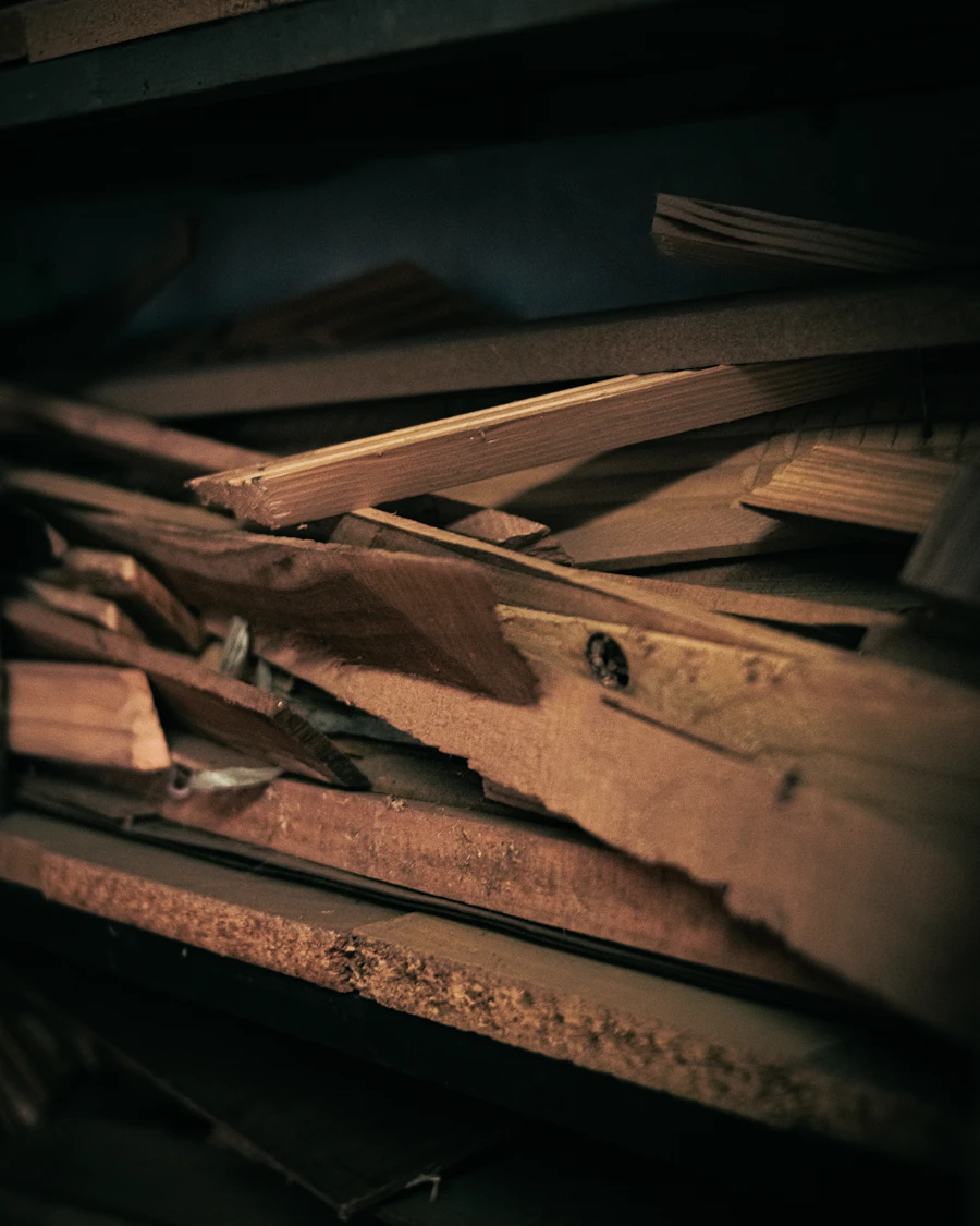 Custom hardwood framing workshop