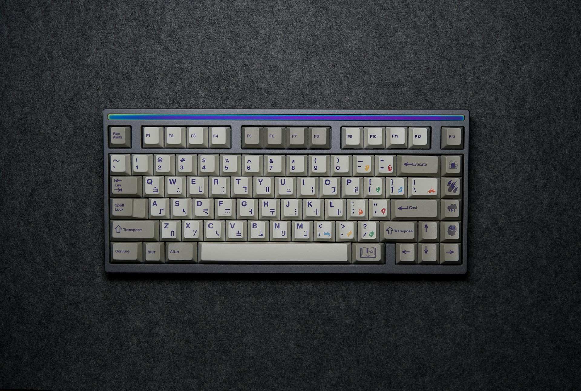 gray computer monitor