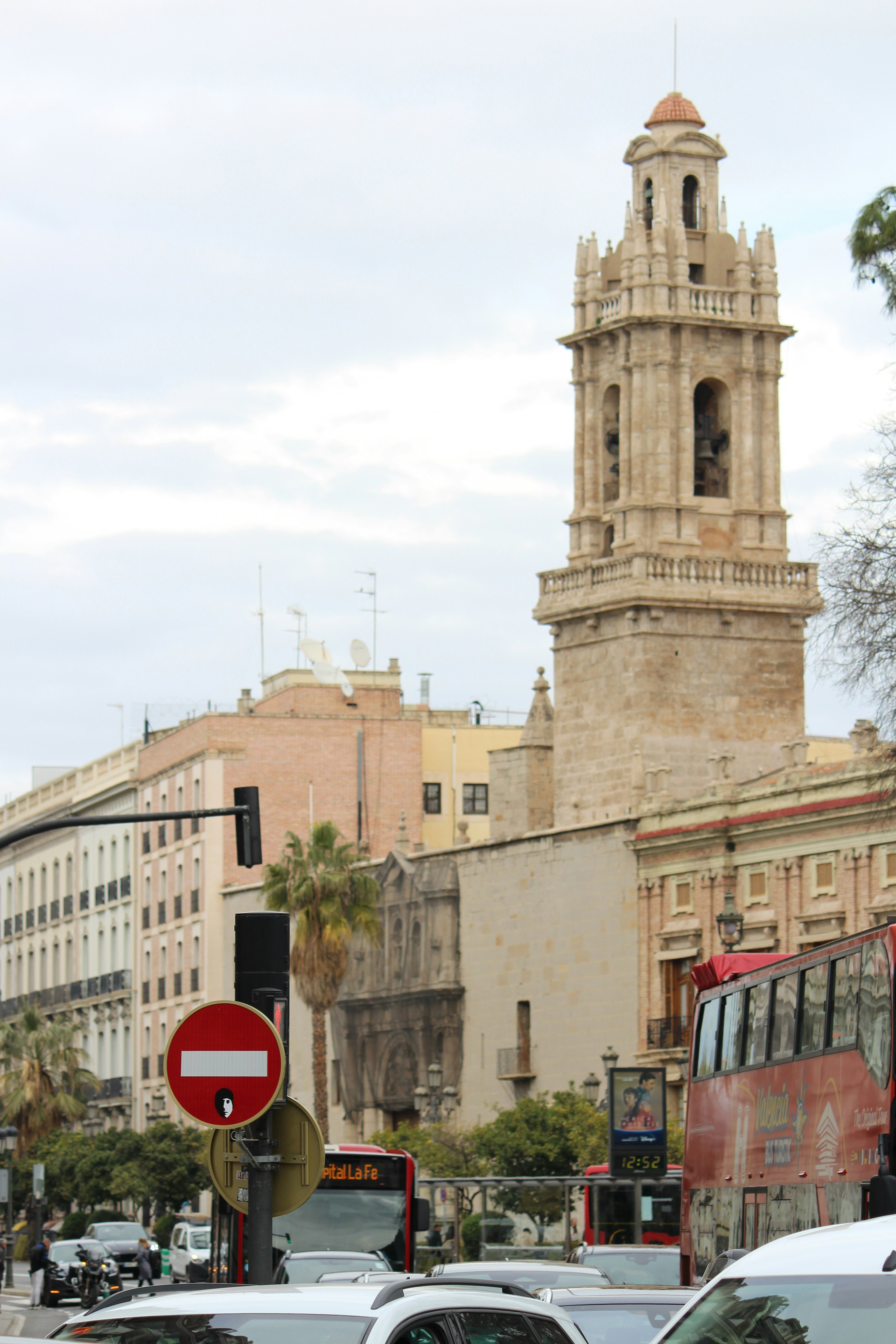 busy street in valencia