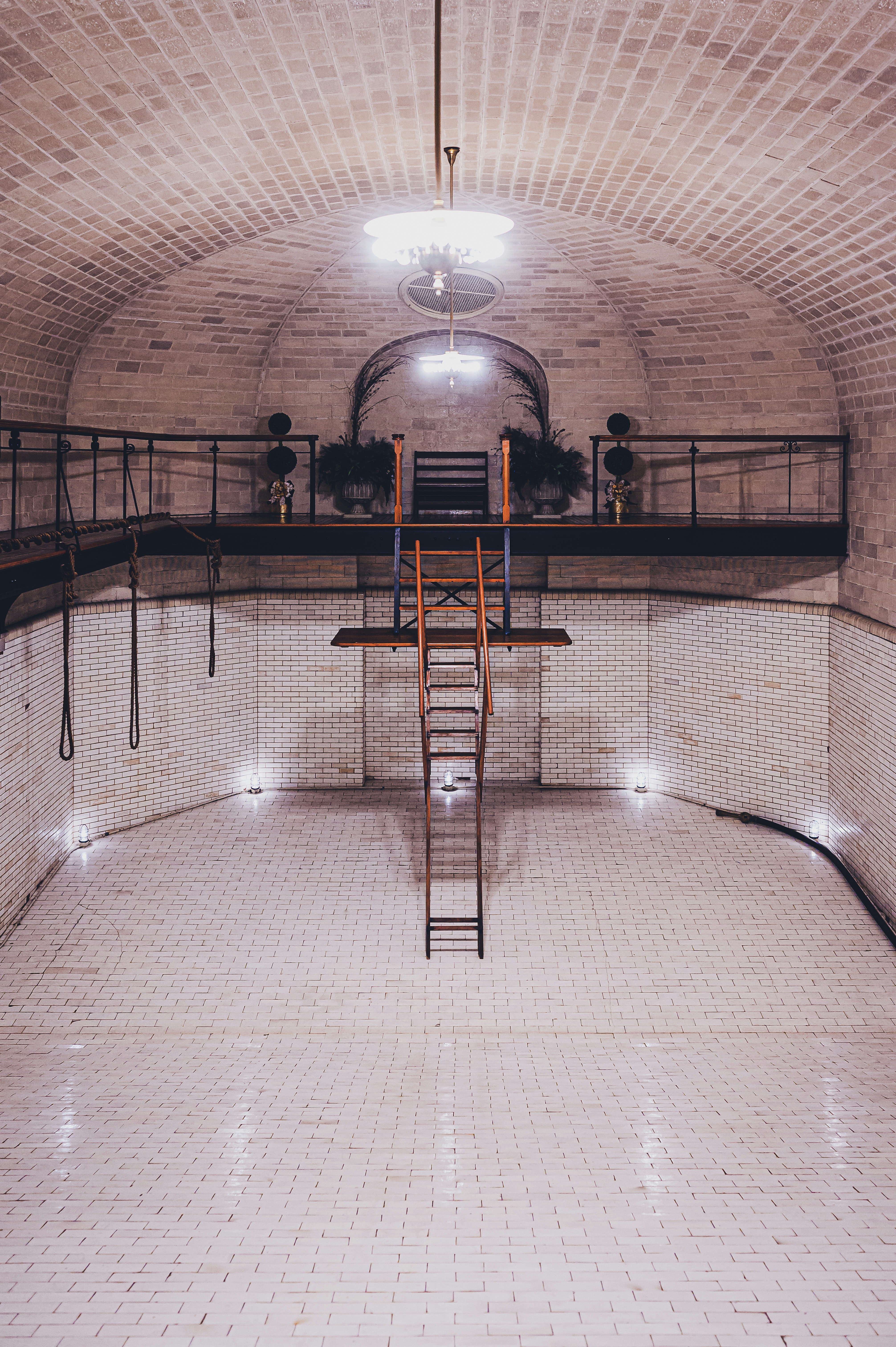 photo-1678380867959-c628ff006c3c?ixid=M3wxMjA3fDB8MXxzZWFyY2h8MTh8fGJhc2VtZW50JTIwd2F0ZXJwcm9vZmluZyUyMHNvdXRoJTIwaGFja2Vuc2FjayUyMG5qfGVufDB8fHx8MTc2NTUyODQ2Mnww\u0026ixlib=rb-4.1.0