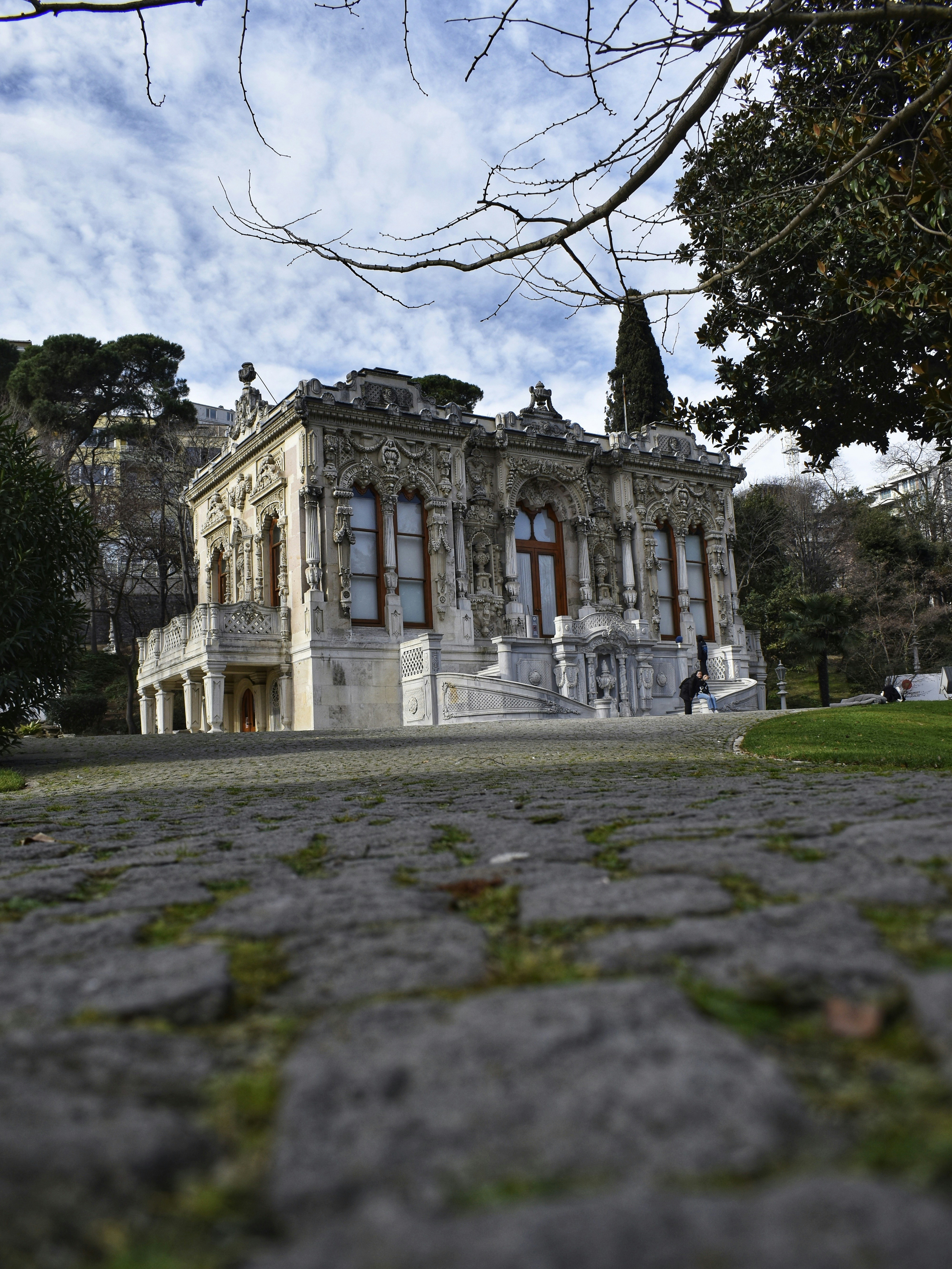 Photo by mustafakonuk