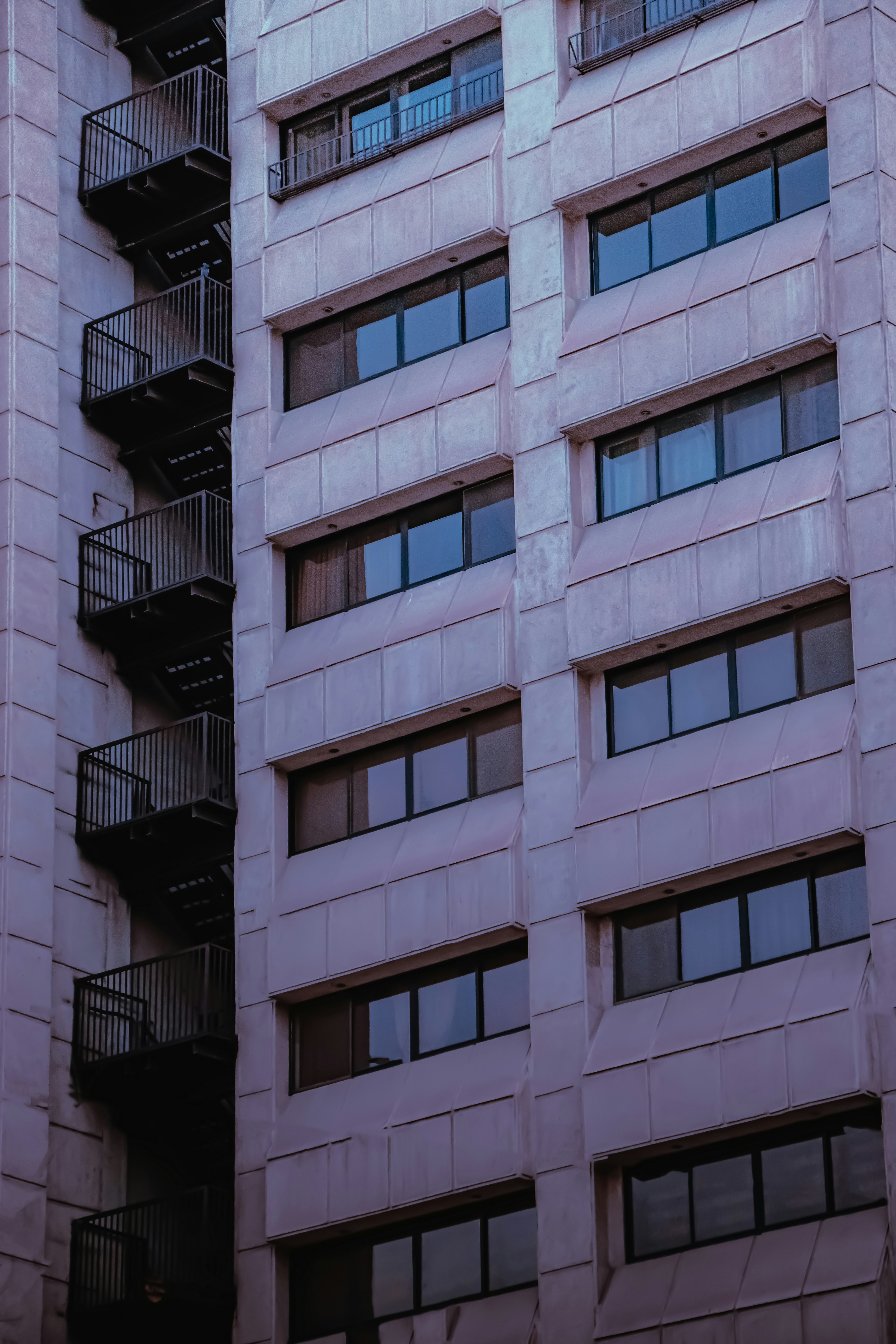 Photo by mahdibafande