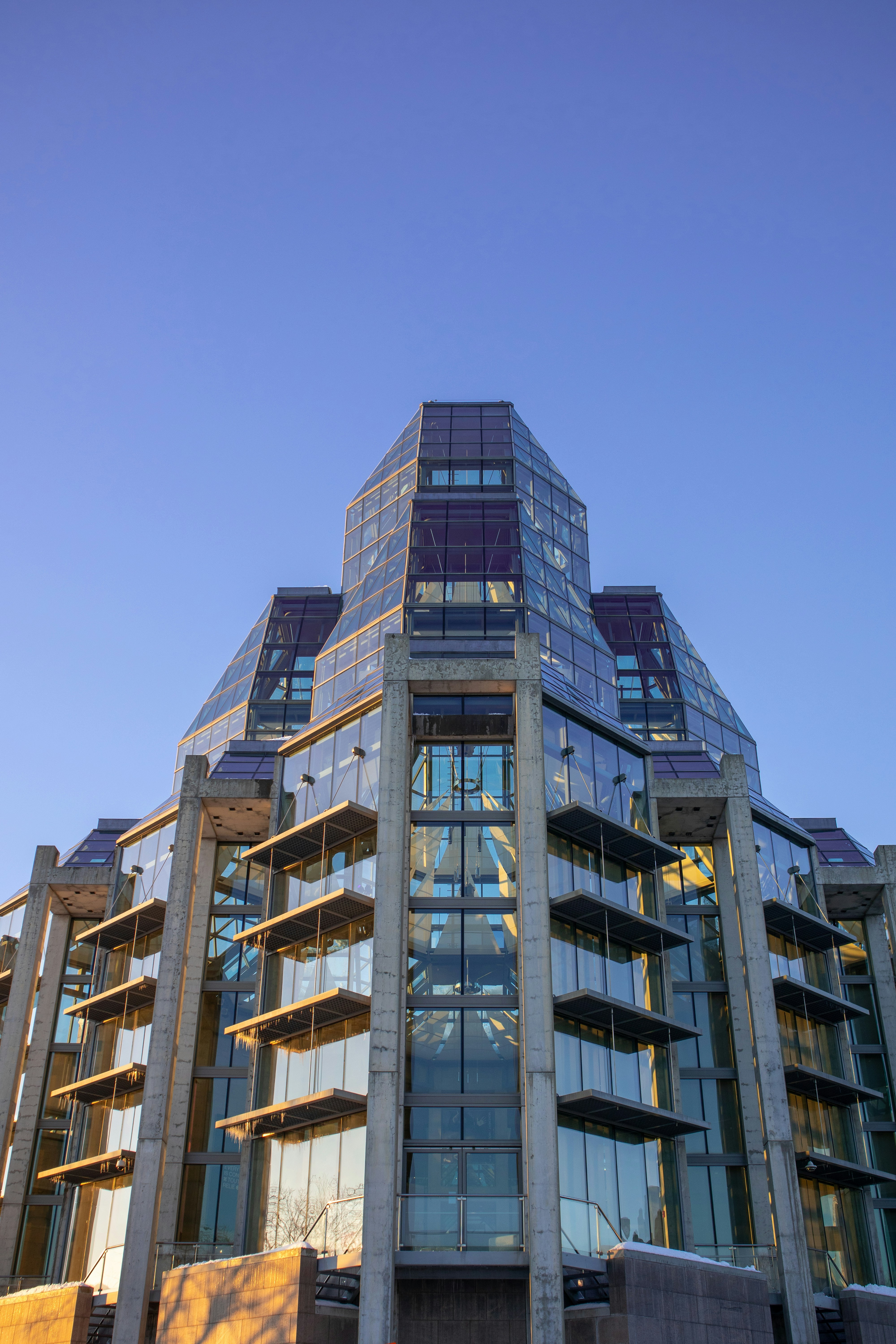 Photo by johannvelasco