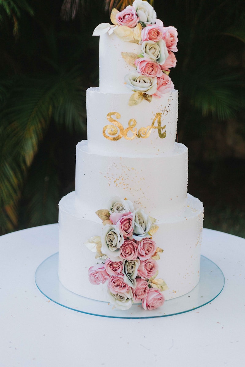 Elegant Wedding Cake