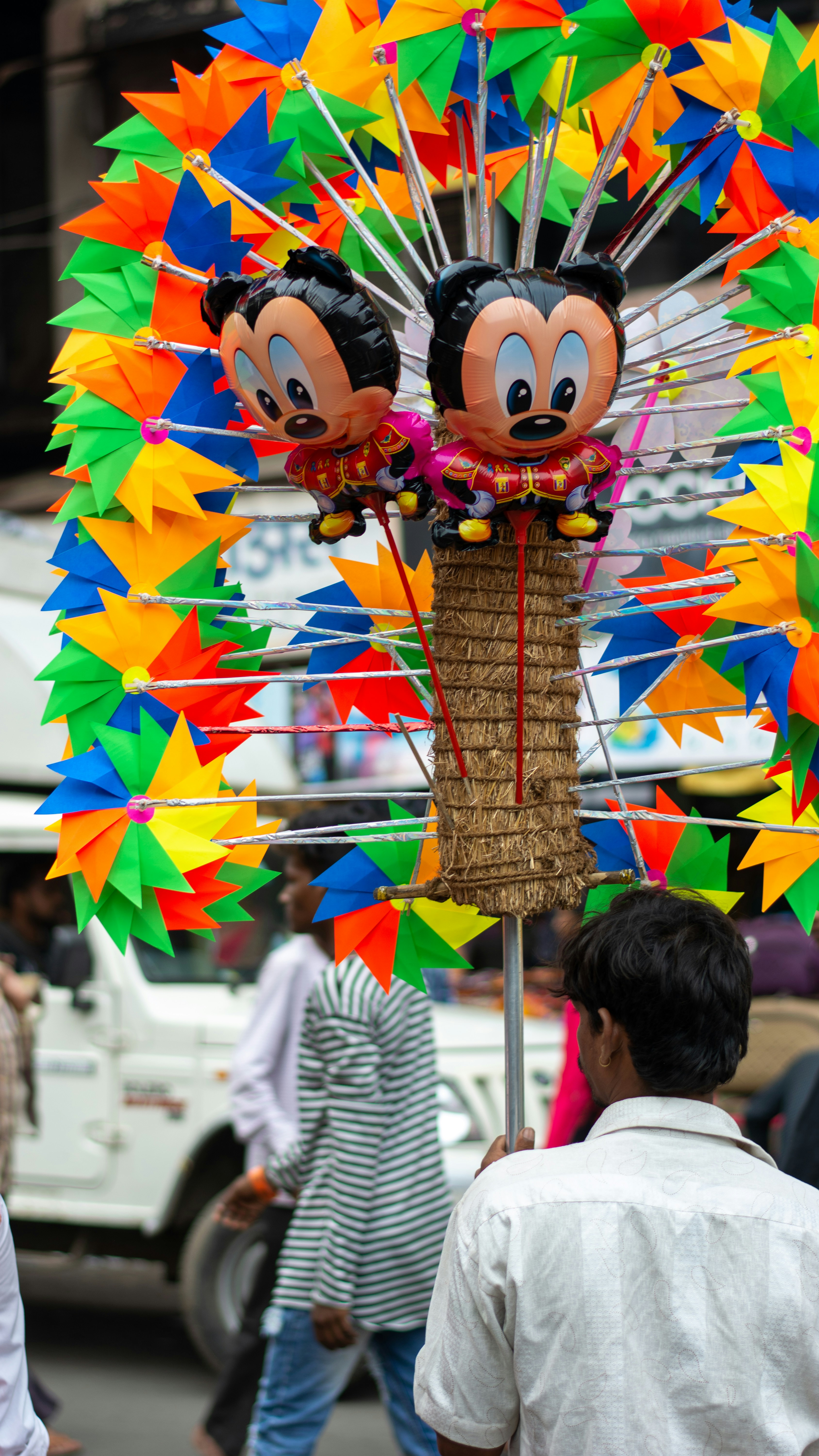 Creative Ways to Make Money in Your Neighborhood