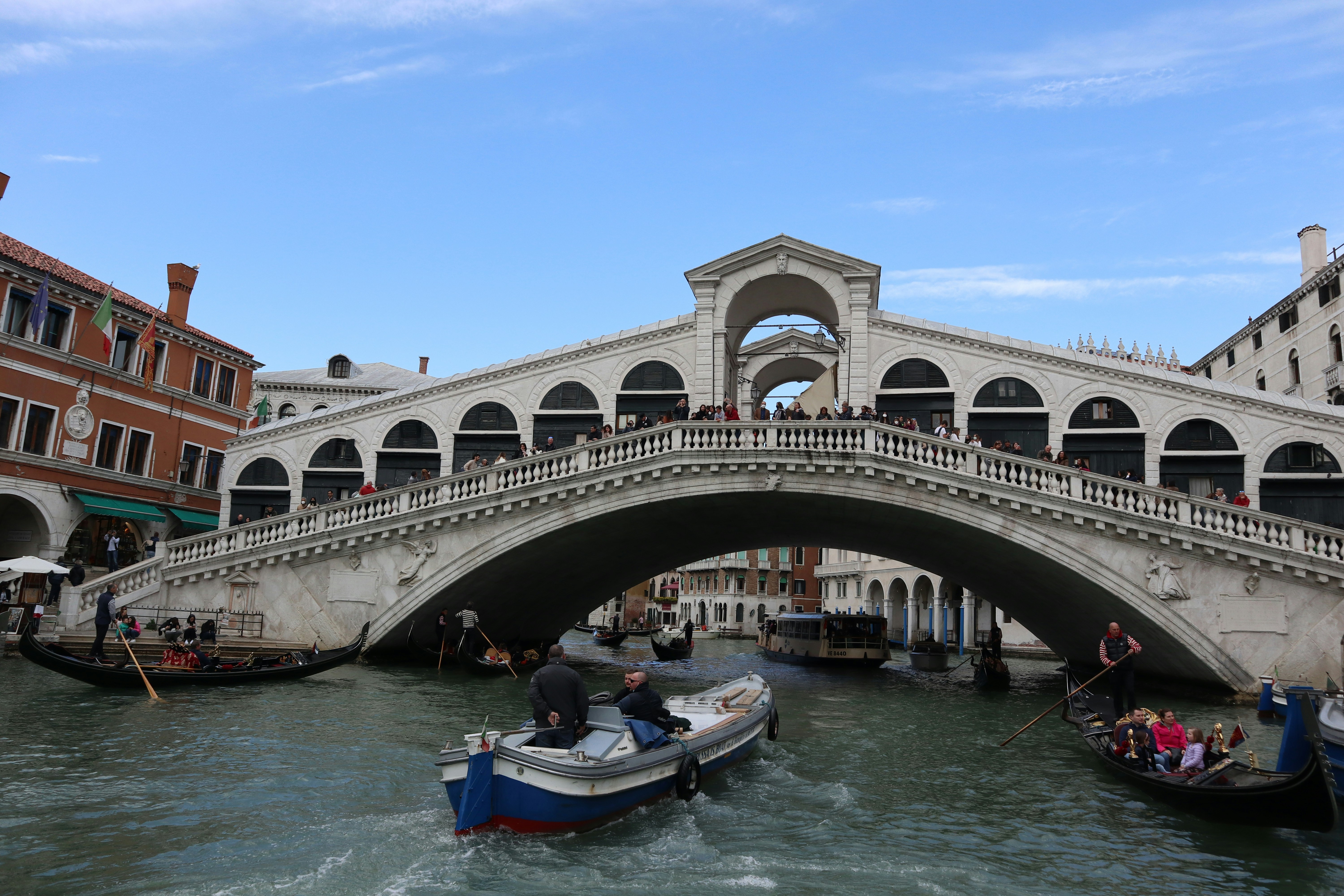 Image by TE LUN OU YANG via Unsplash