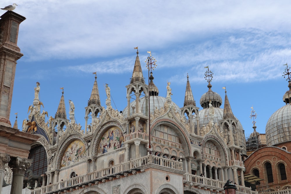 a large building with many spires on top of it