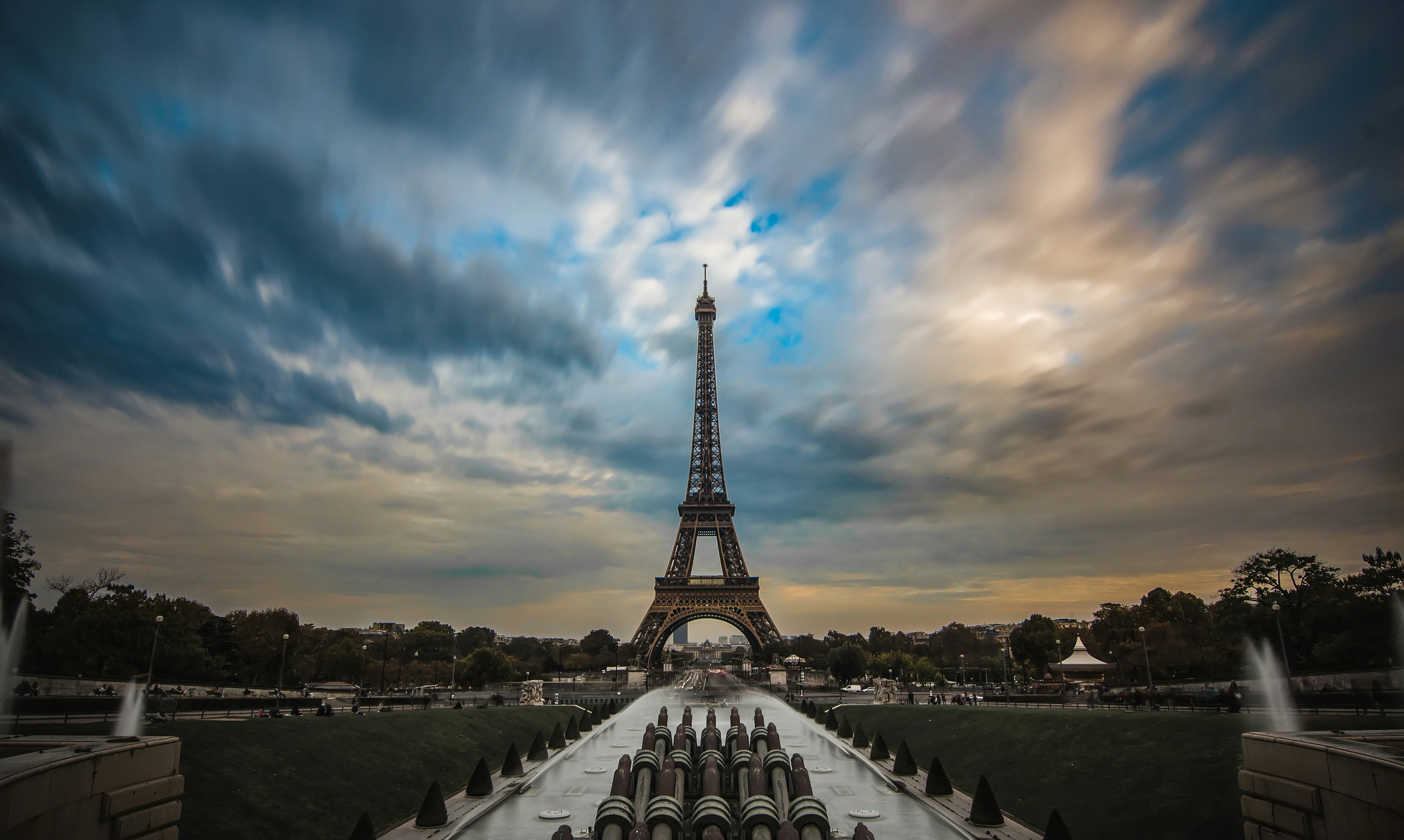 the eiffel tower towering over the city of paris