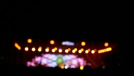 Photo 1678705543928 23a2211c0bf2?q=85&w=275&h=275&fit=crop