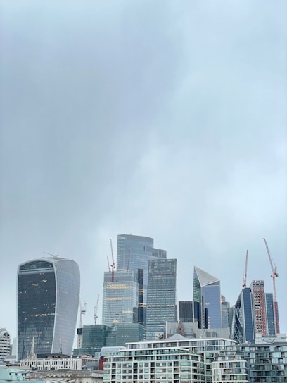 A skyline view of modern buildings in Riyadh, showcasing new construction and the KAF financial district.