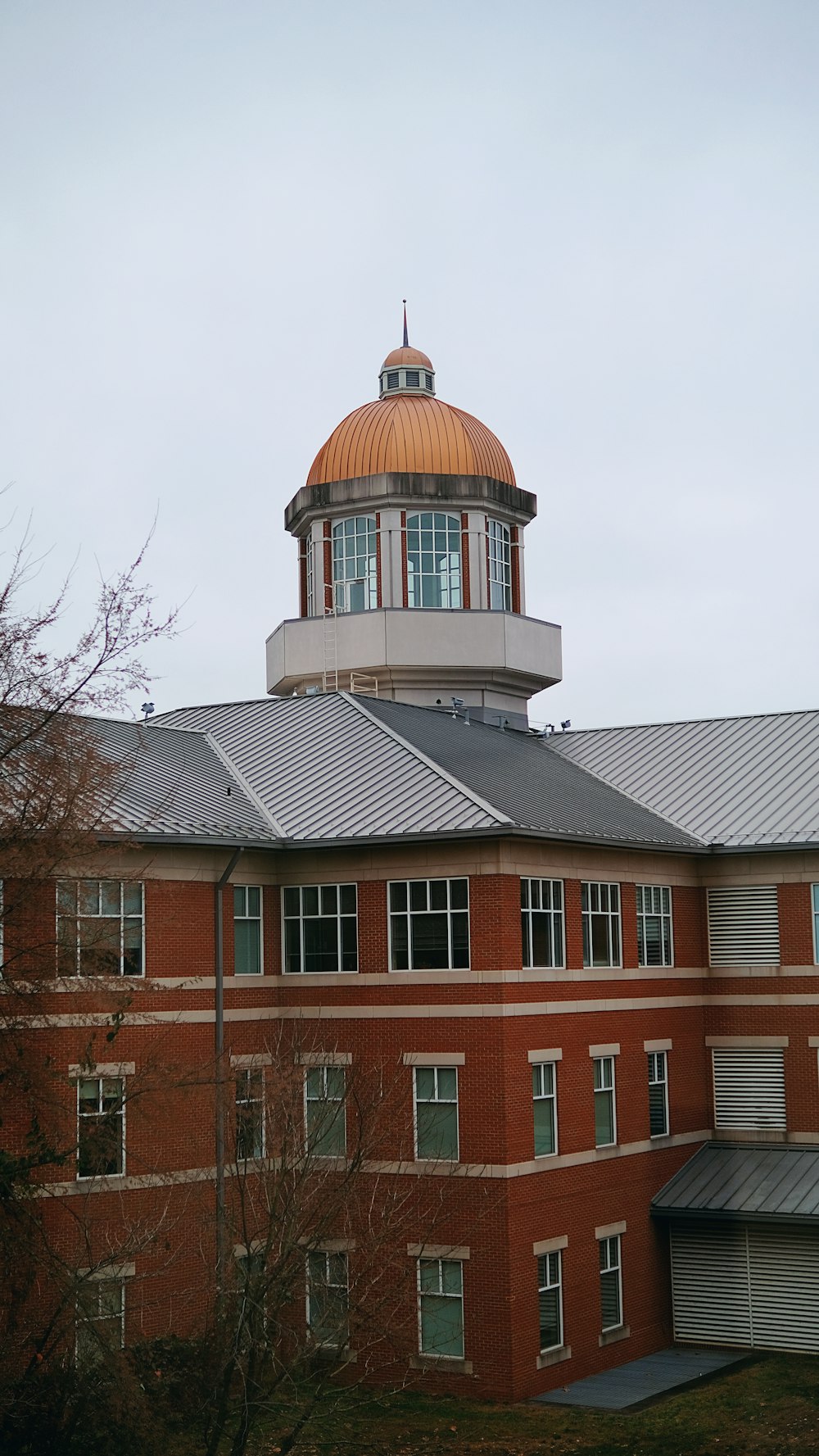 a building with a dome on top of it