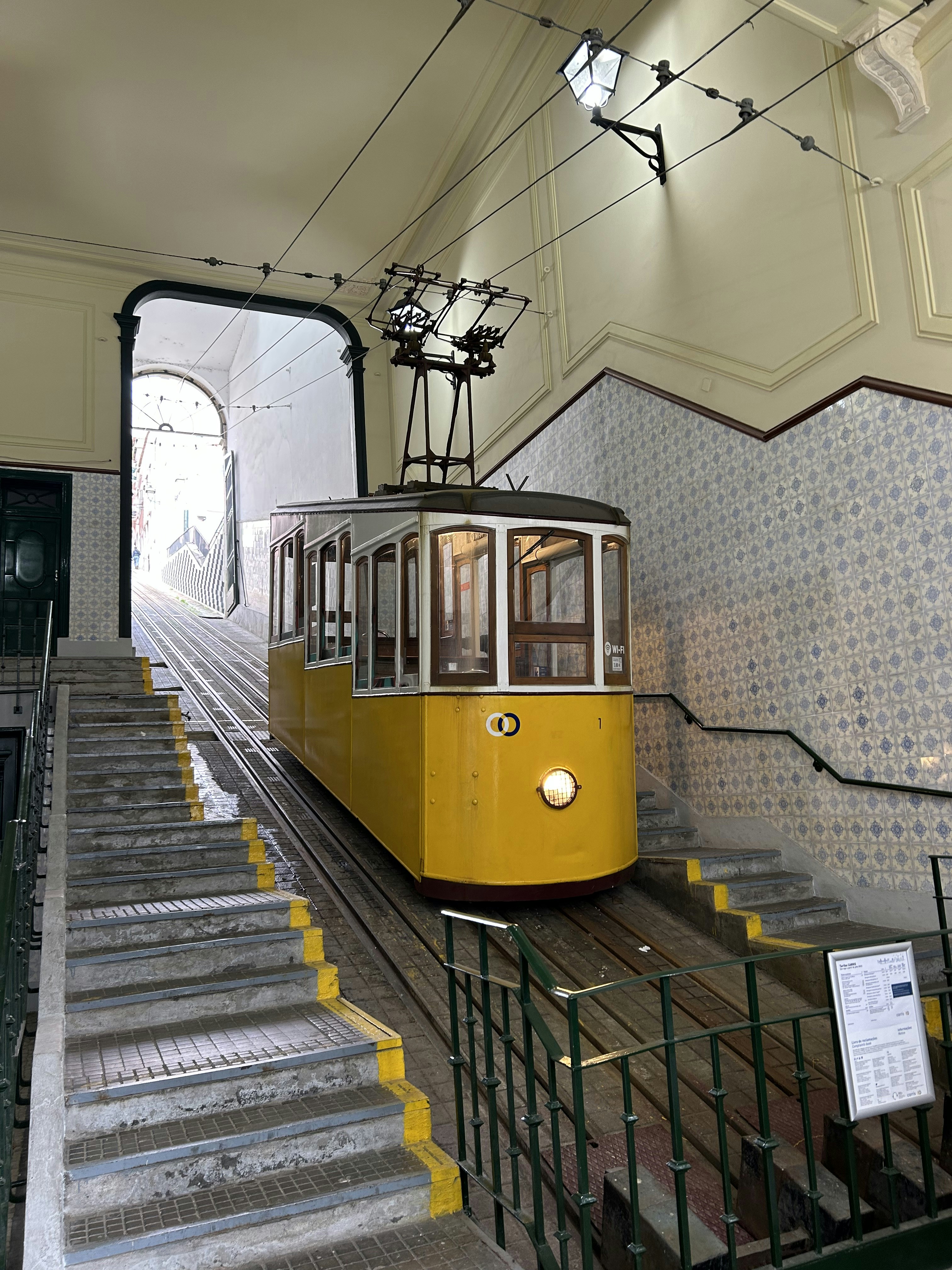 Photo by adelaidevincent