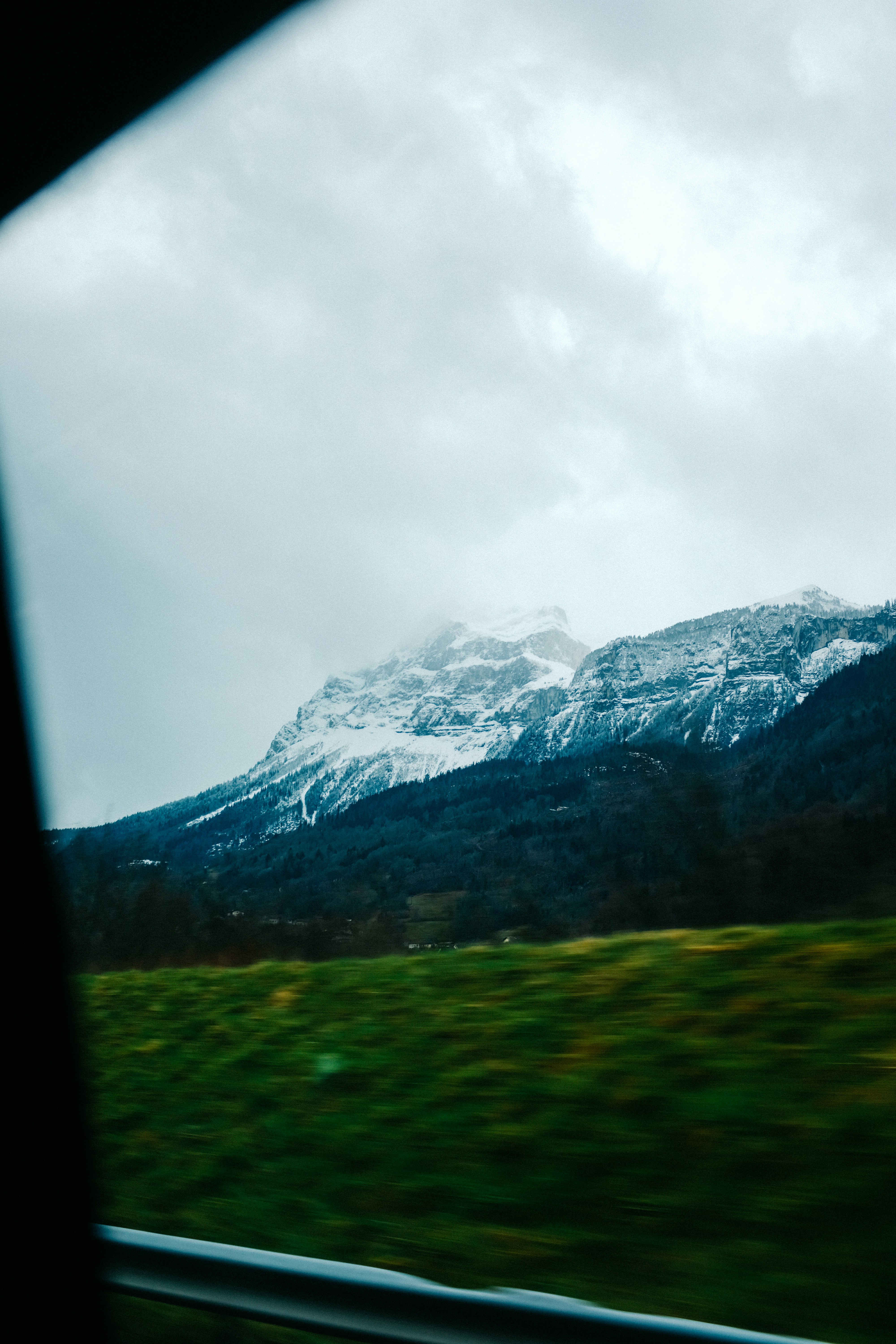 Photo by adrienolichon