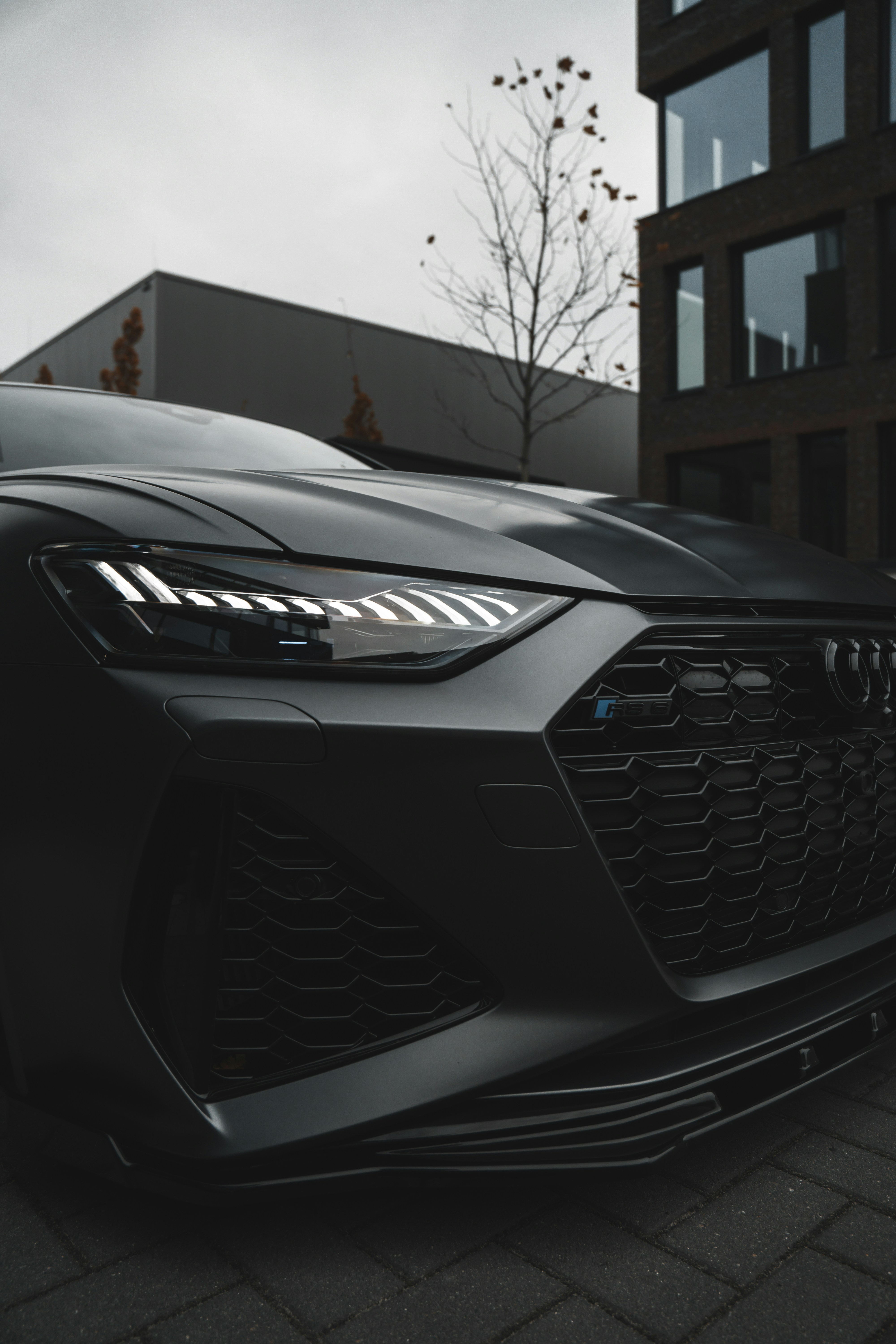 Photo by marcelhoberg