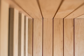 Photo 1678988223920 82b0b3136446?q=85&w=273&h=462&fit=crop