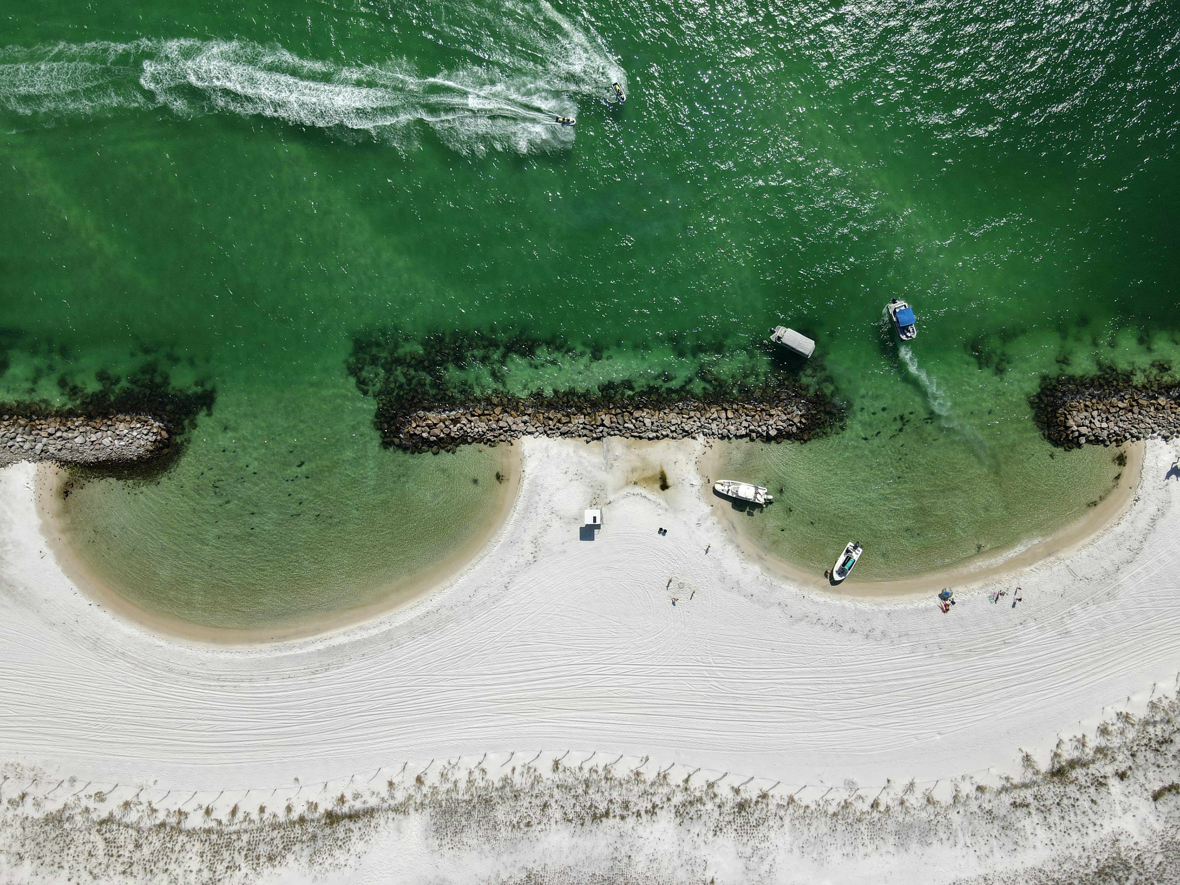 Photo by dronedrops