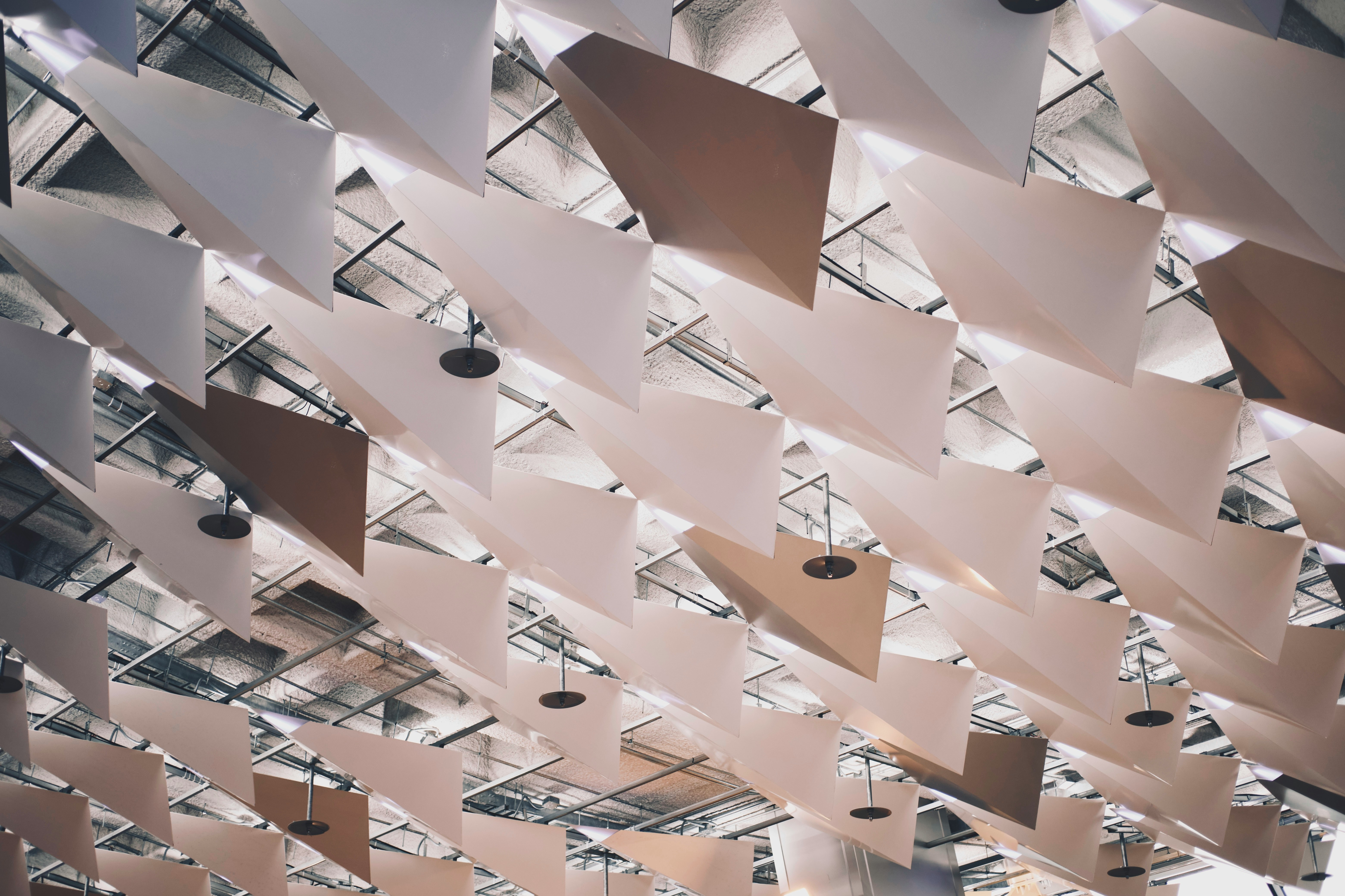 L'invisible qui résonne : quand le son devient matière première de l'architecture contemporaine