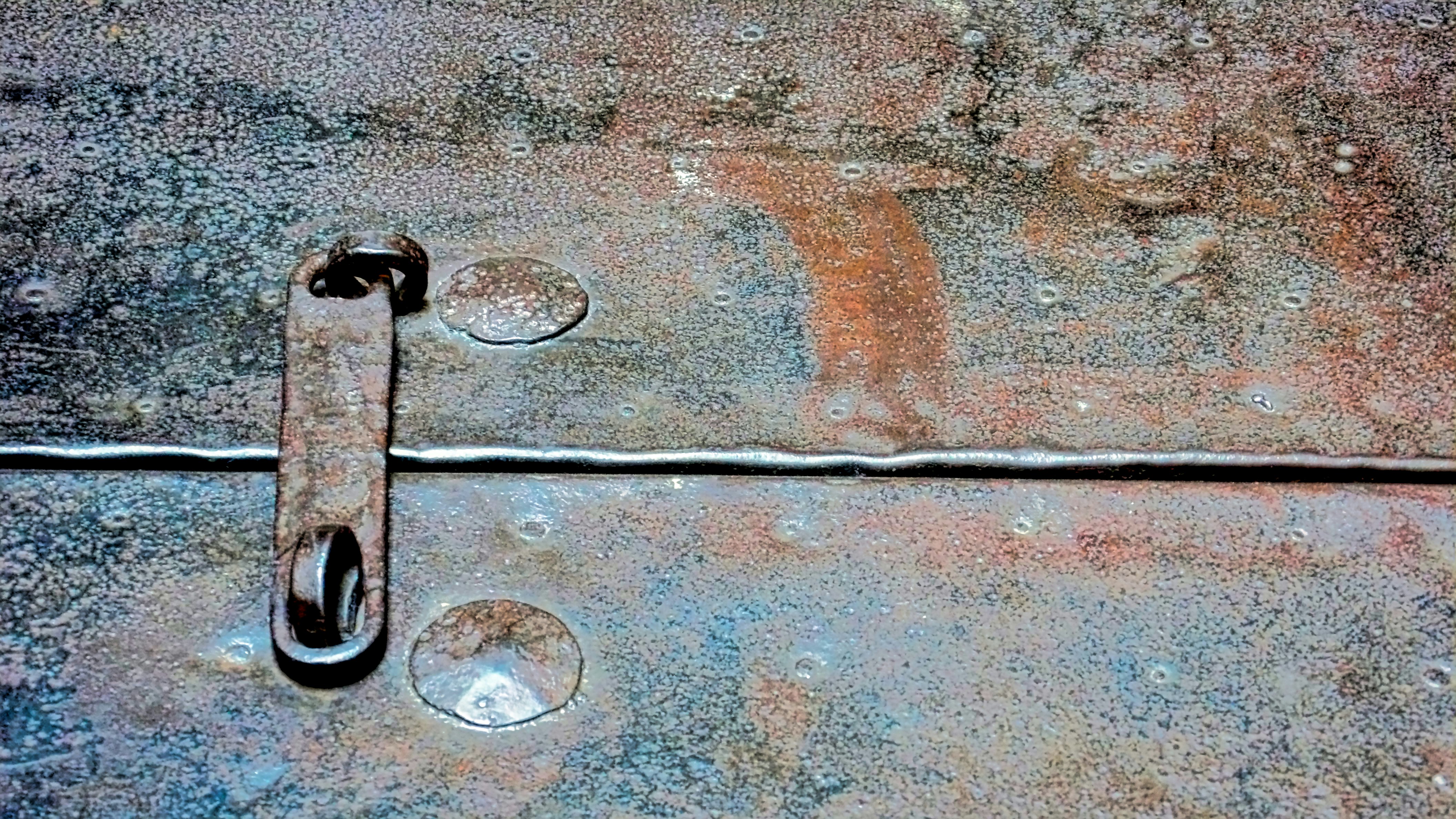 Photo by thomaskinto