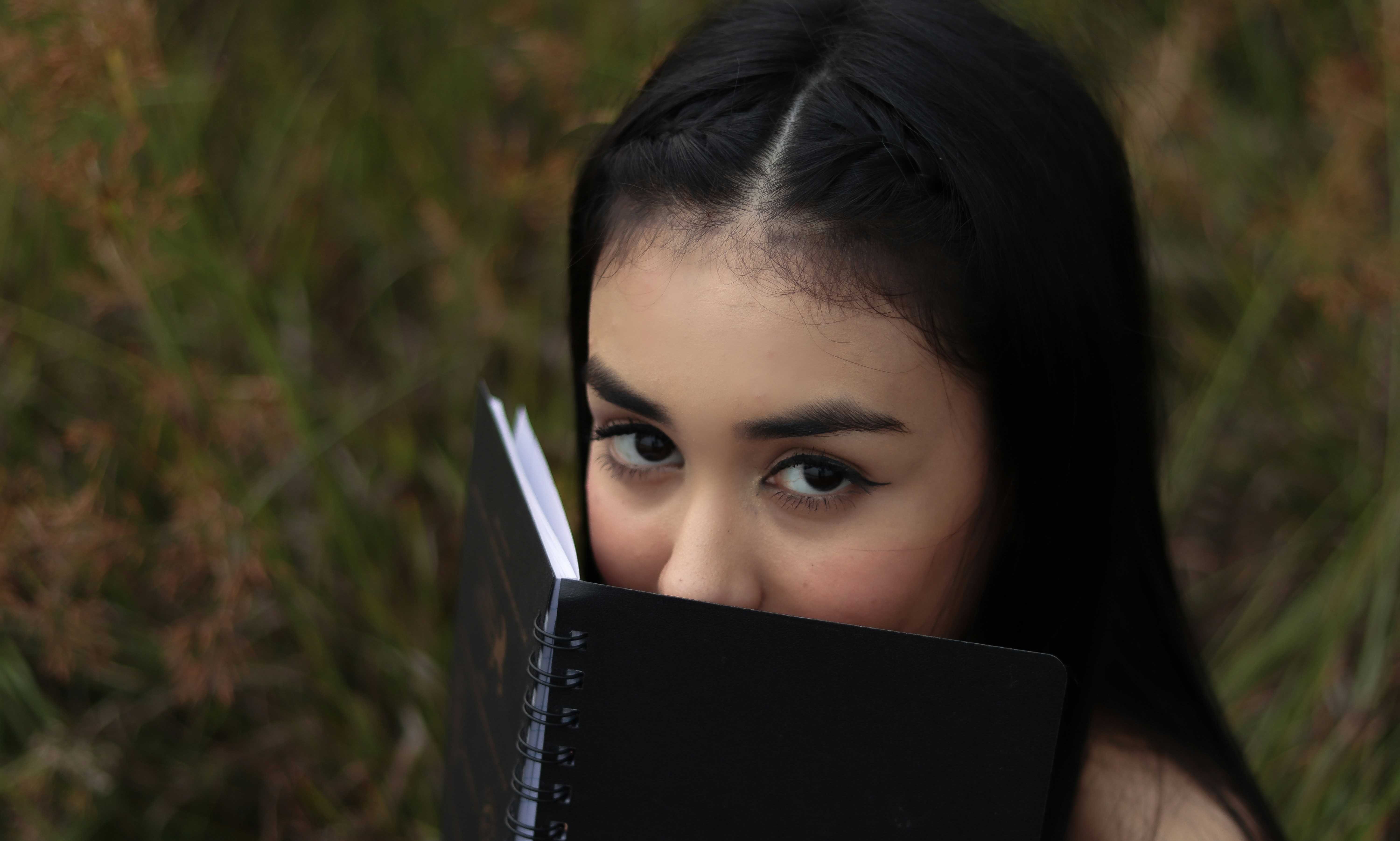 6 Psychological Fiction Book Summaries with Strong Female Leads