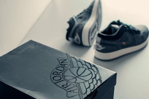 Running sneakers