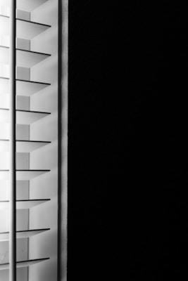Photo 1679437654328 880576b1f6d7?q=85&w=700&h=400&fit=crop