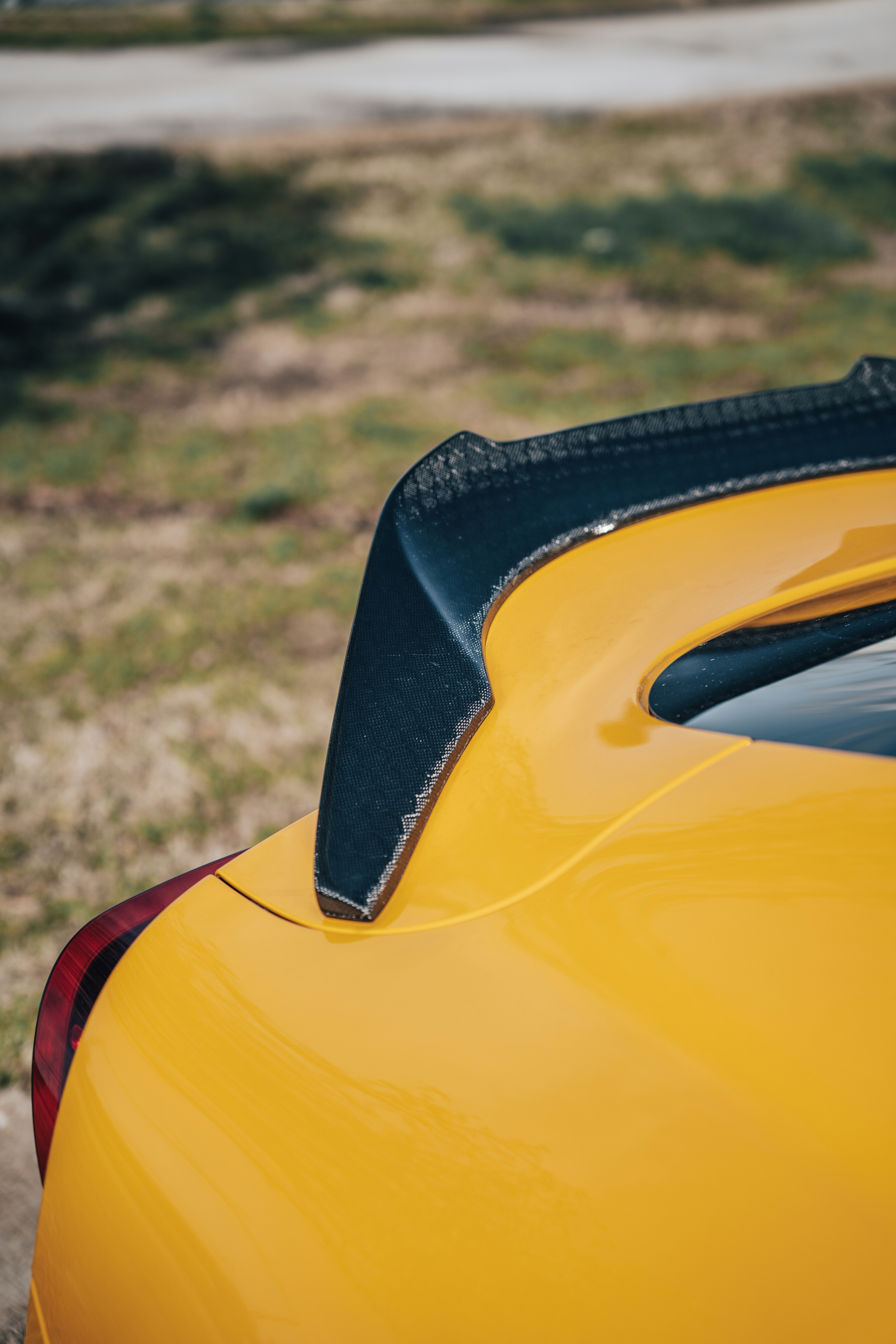 Sleek Carbon Fiber Spoiler