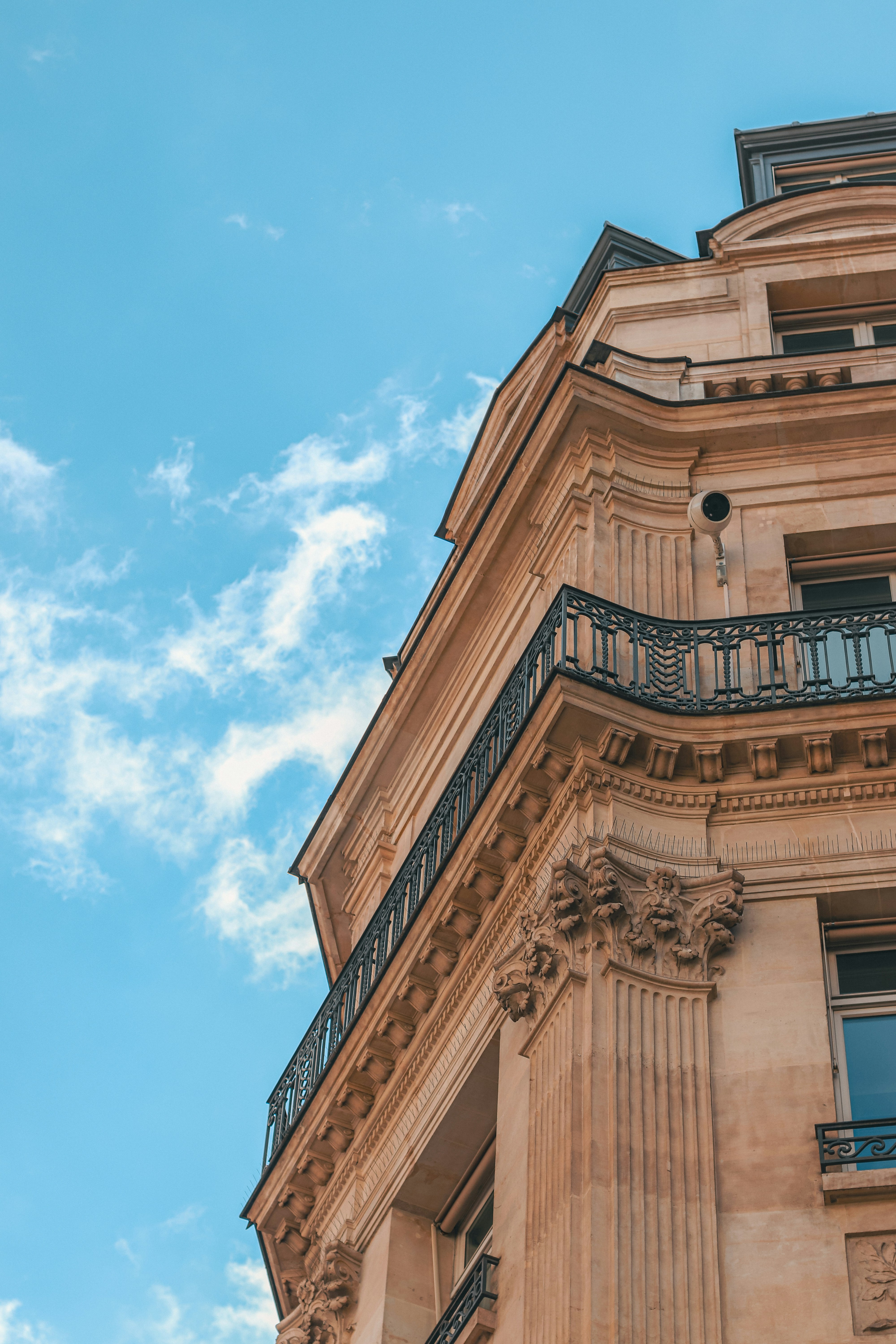 Photo by valentinlacoste