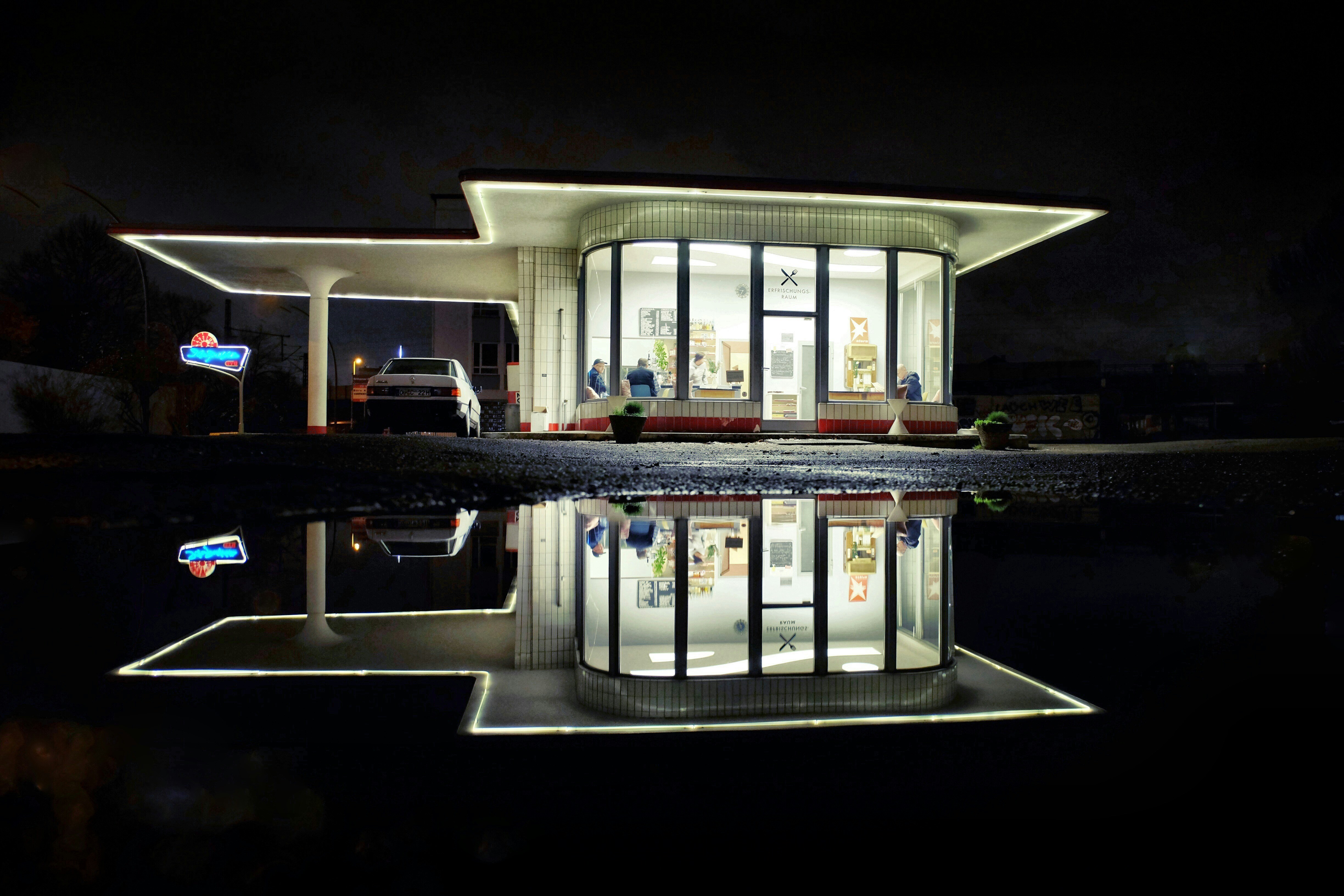 Armada Hoffler Announces 12,000-Square-Foot Atlantic Union Bank Lease at Town Center of Virginia Beach