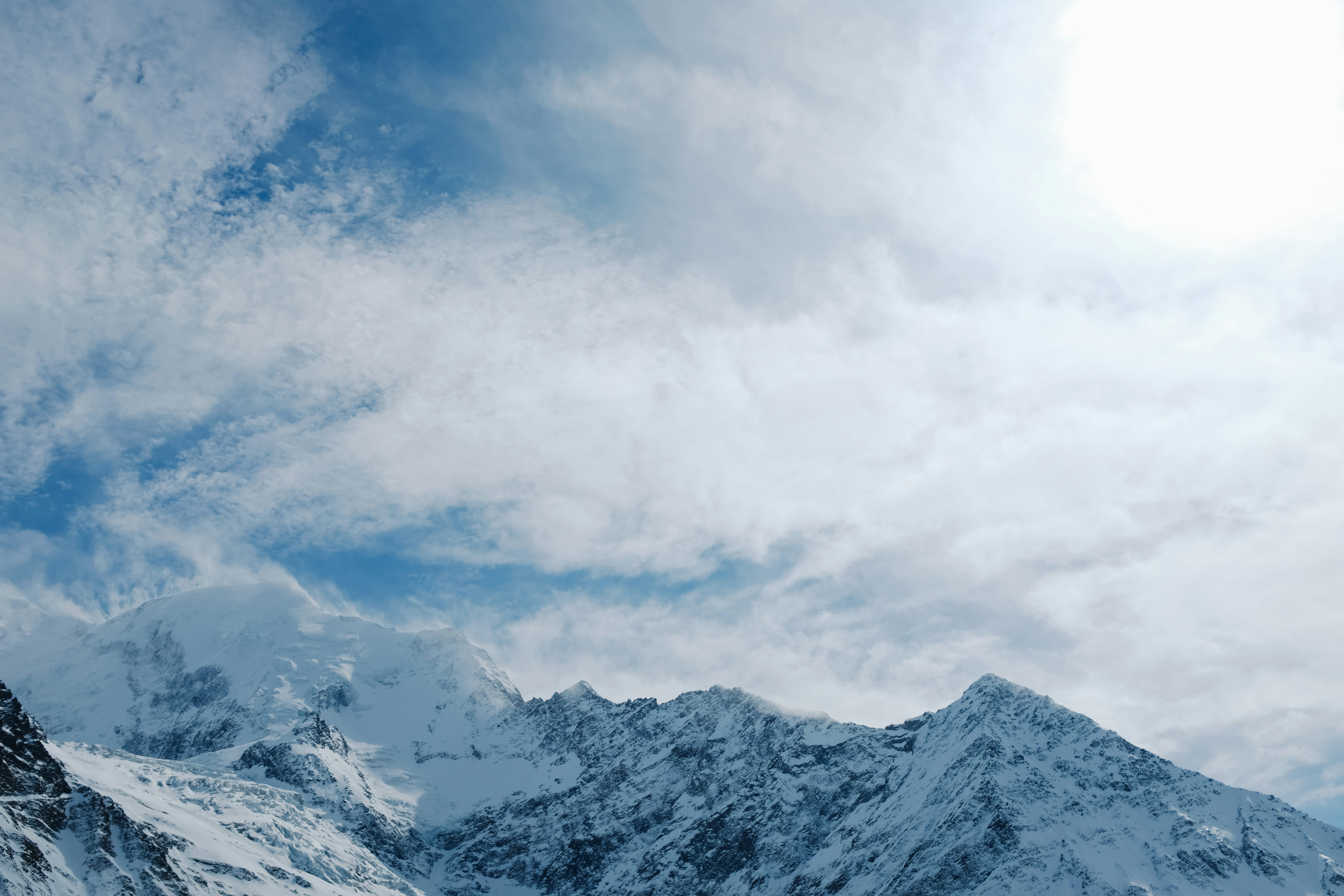 Photo by adrienolichon