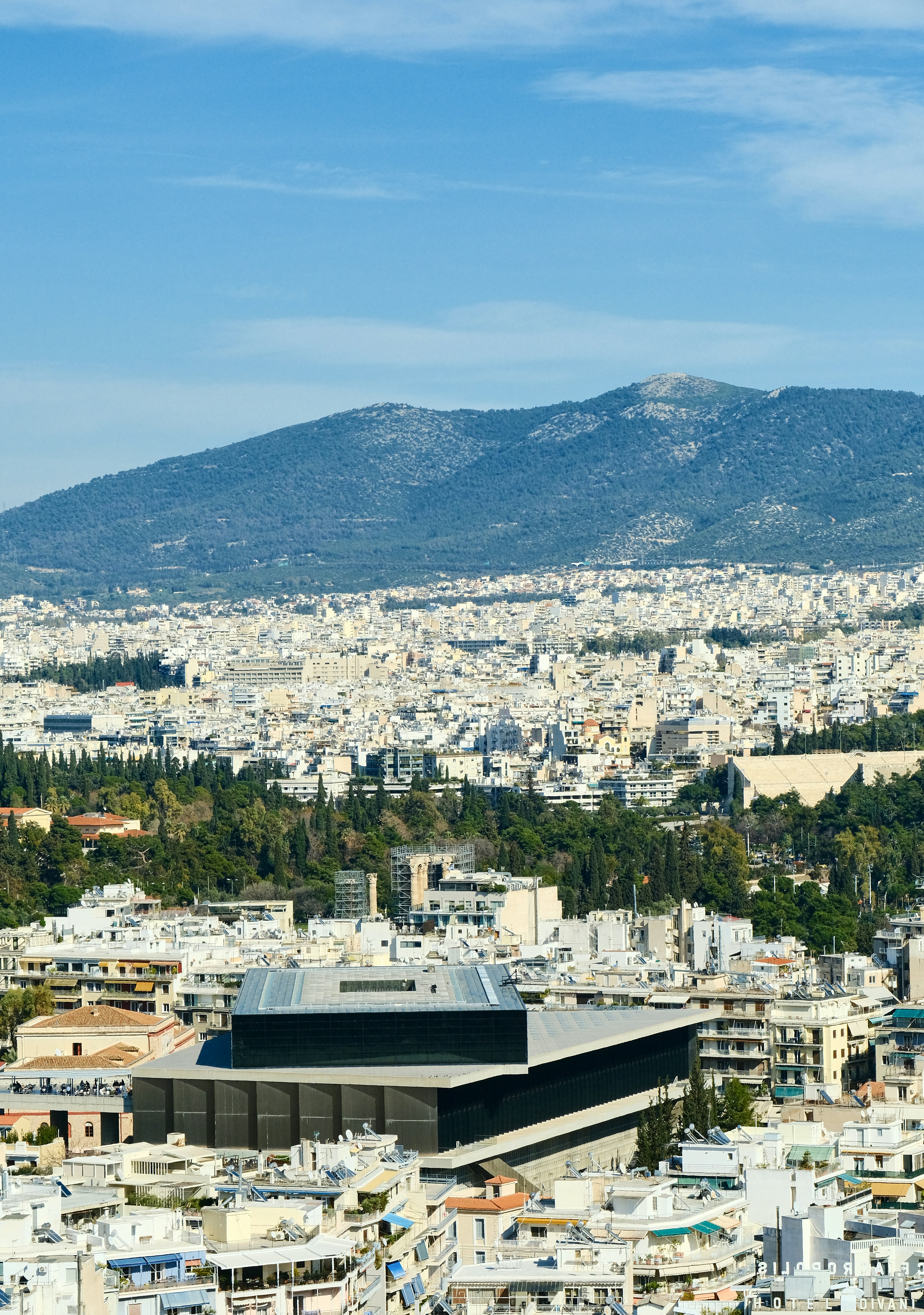 a view of the city of paris from the top of the eiffel tower