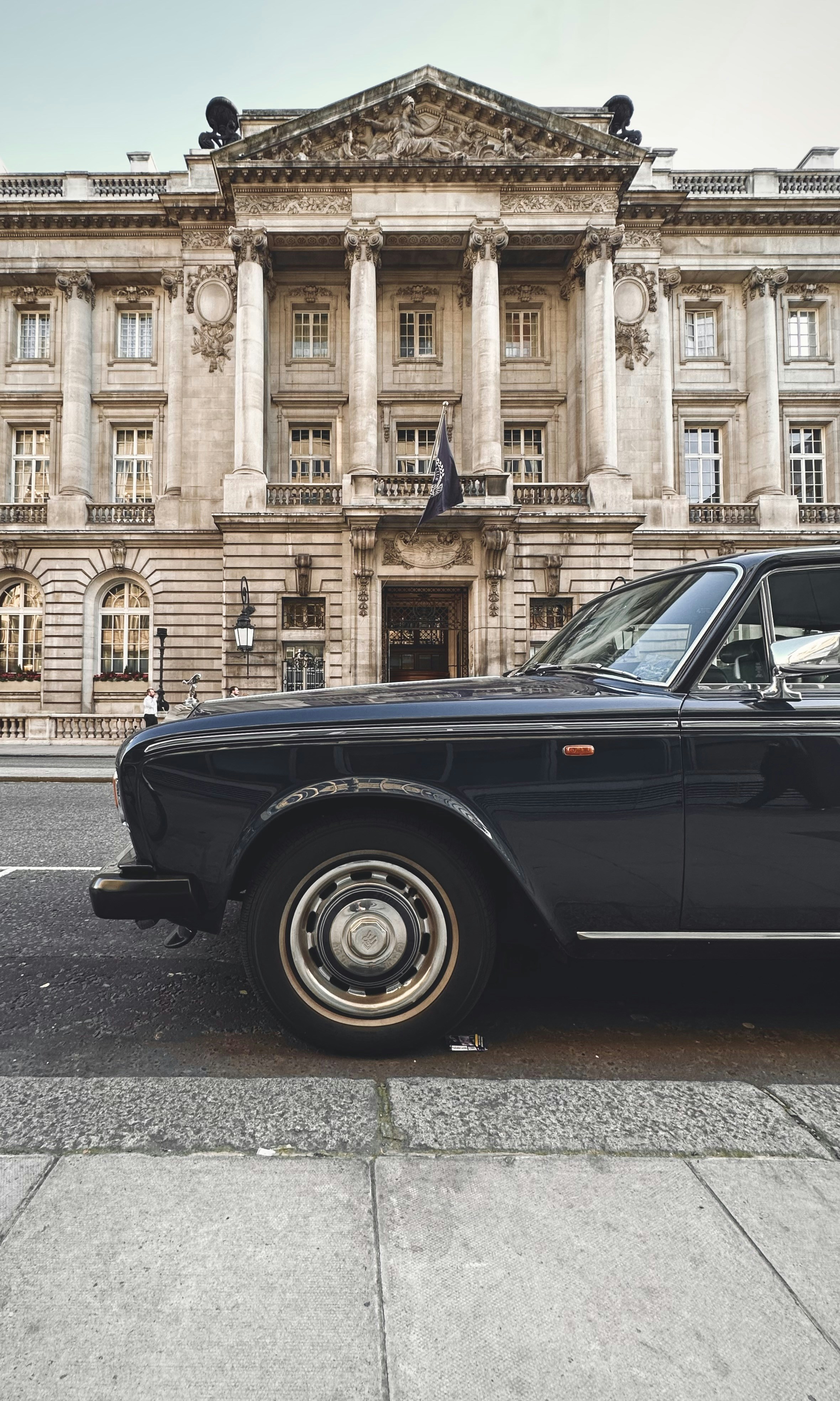 Photo by pouyajabbarisani