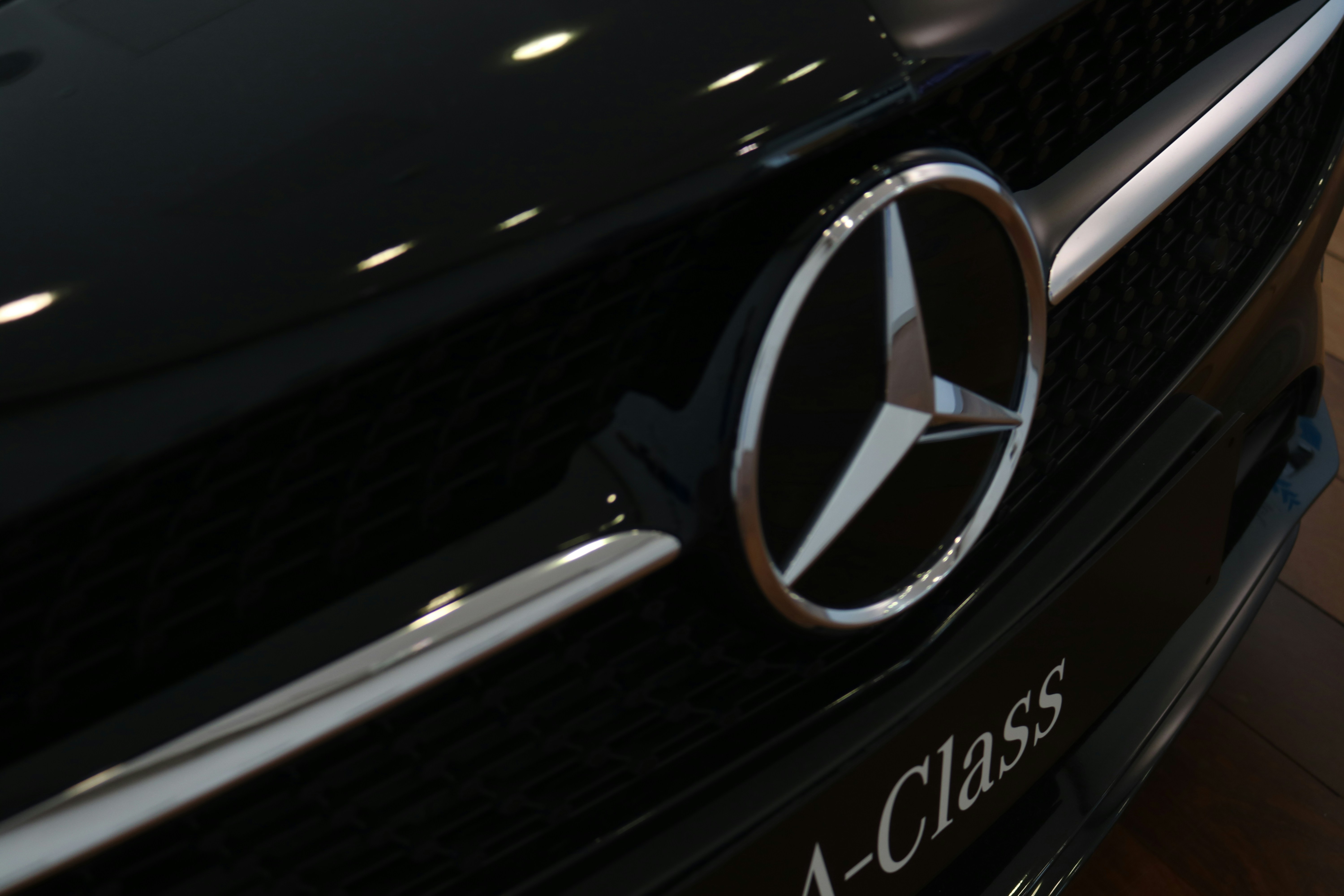 Mercedes-Benz CLK-Class 상세