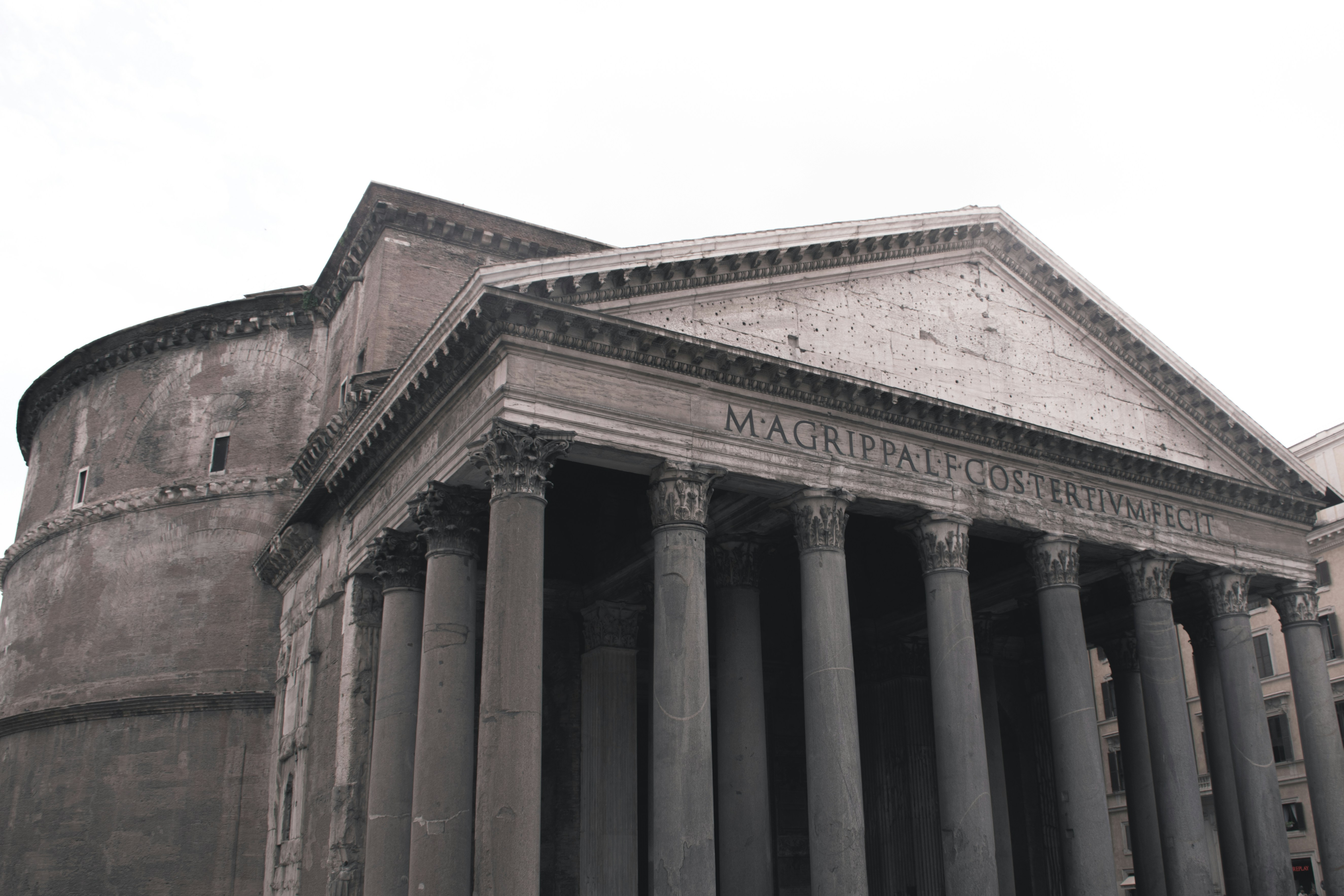 Photo by hosseinrafiee