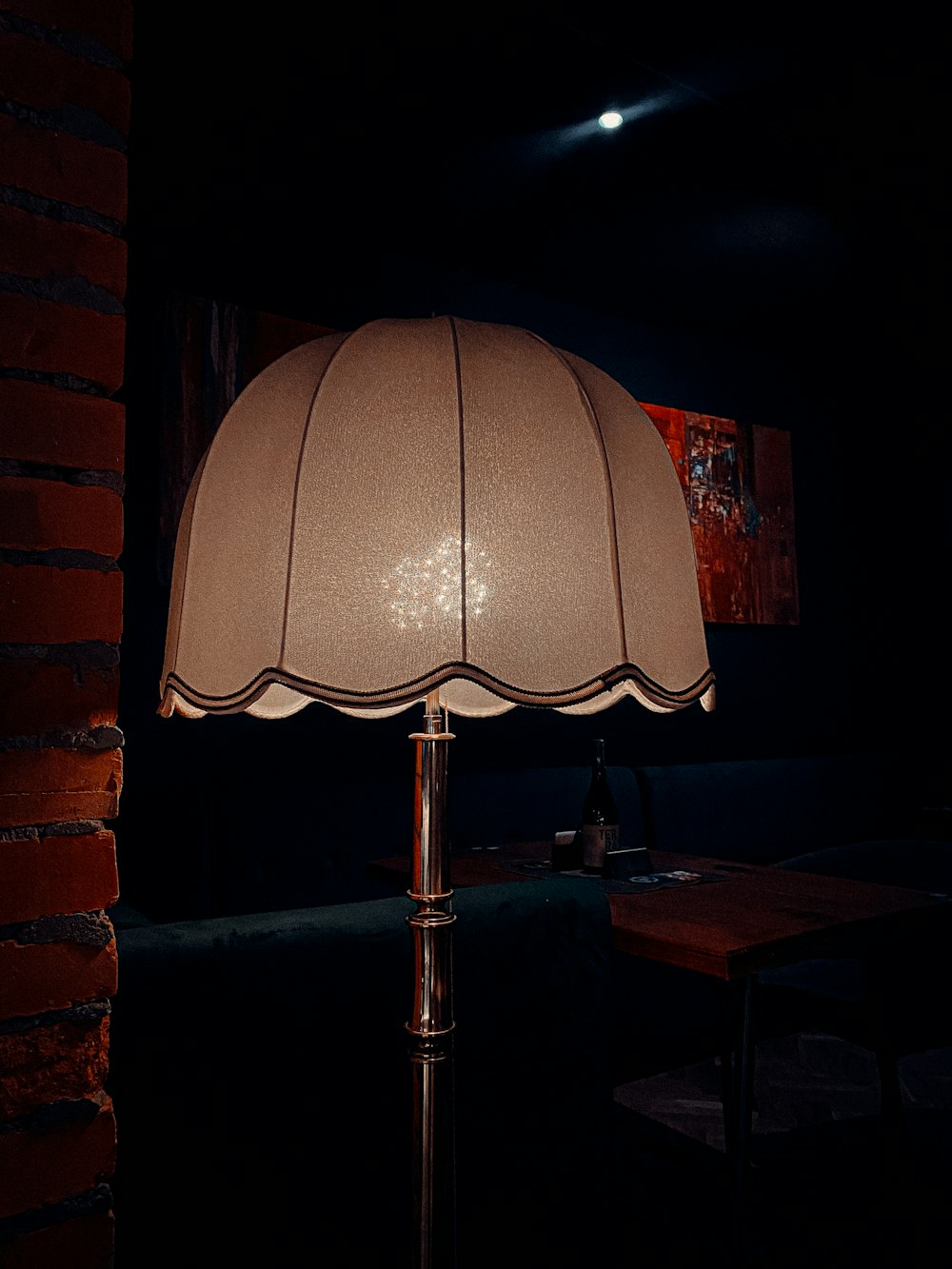 a lamp that is sitting on a table