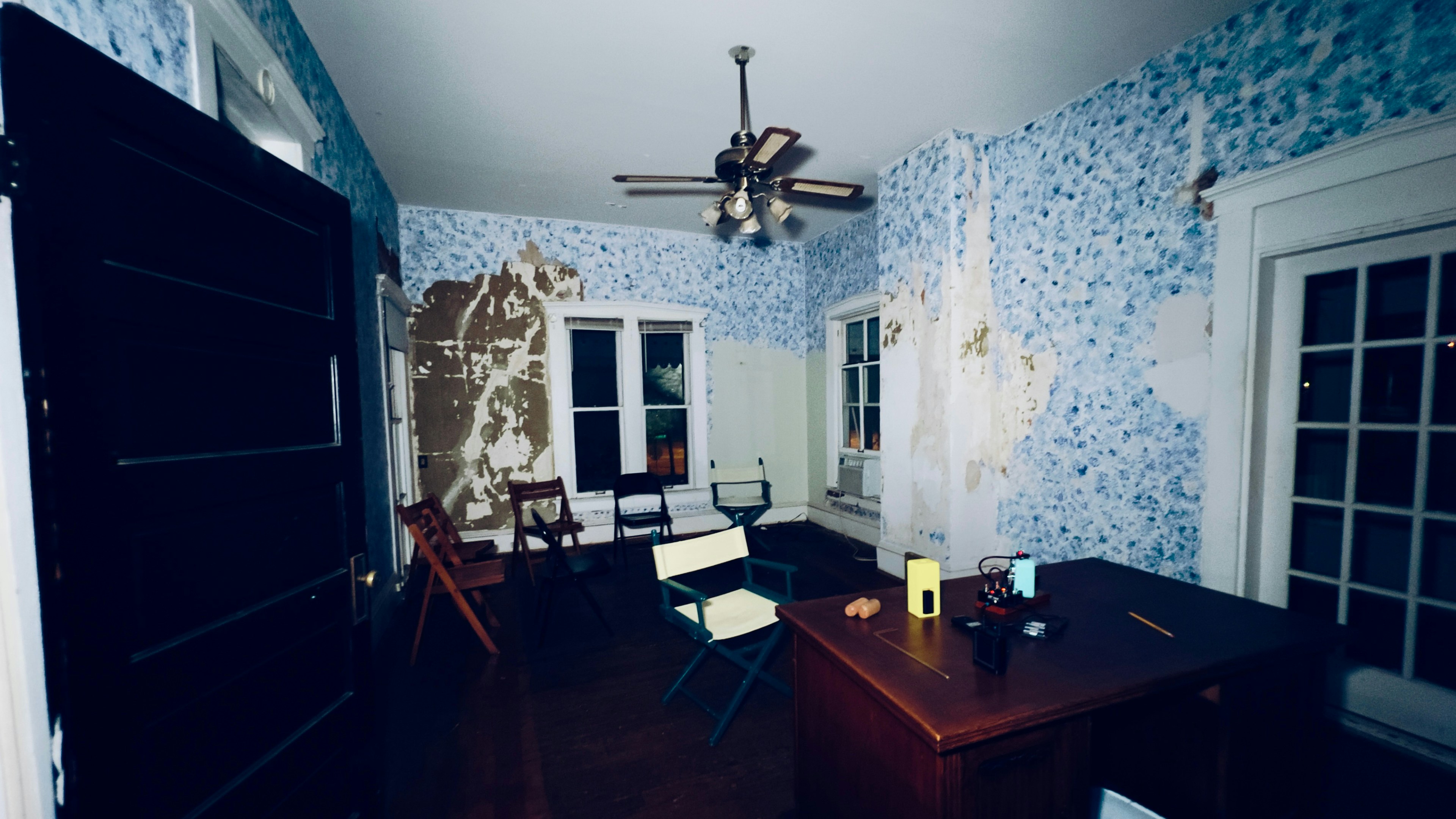 photo-1679809092618-ac2acee080d1?ixid=M3wxMjA3fDB8MXxzZWFyY2h8MTB8fGhvbWUlMjByZW1vZGVsaW5nJTIwbmVhciUyMG1lfGVufDB8fHx8MTc1MDc5MDI5MXww\u0026ixlib=rb-4.1.0