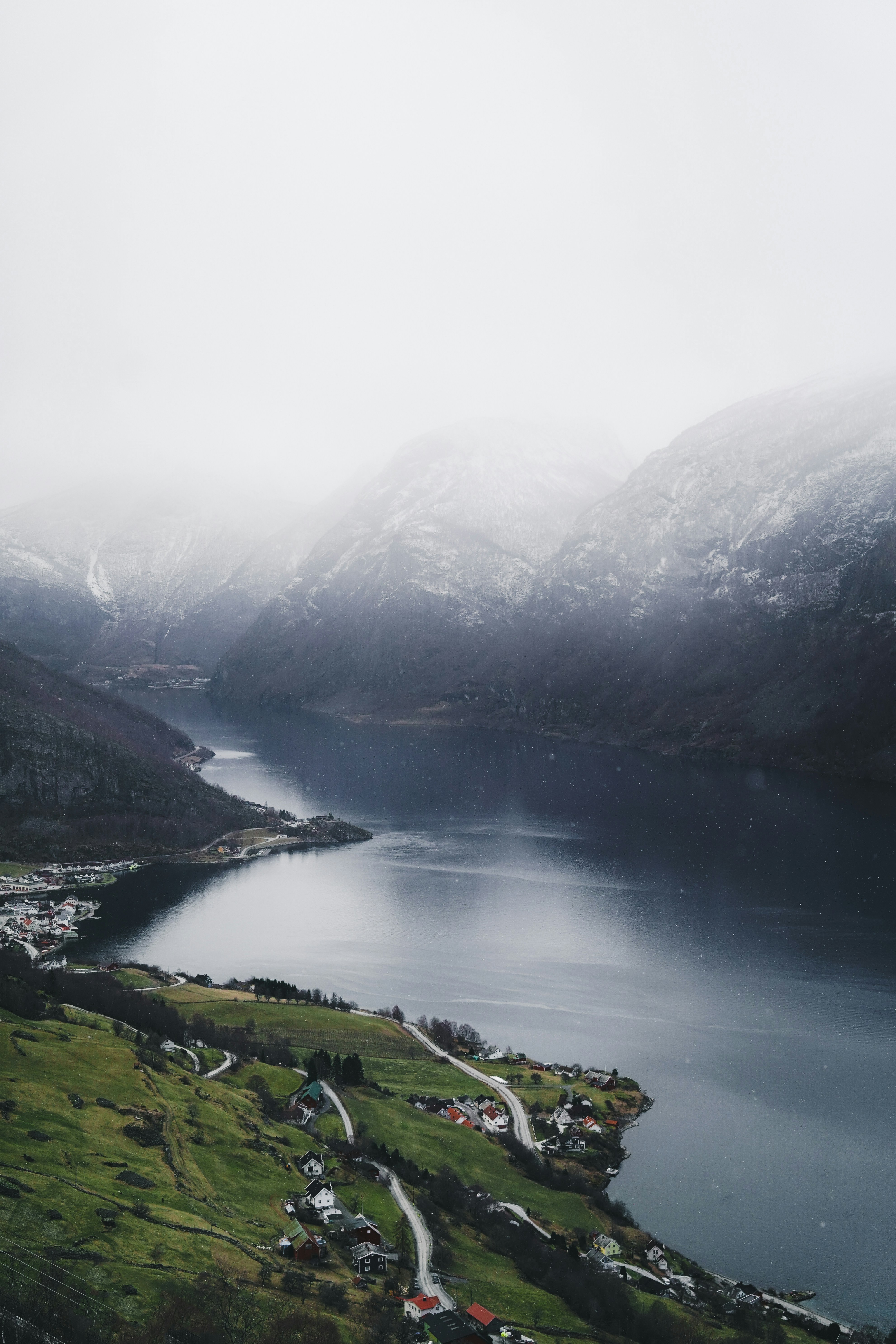 Photo by kevin_charit