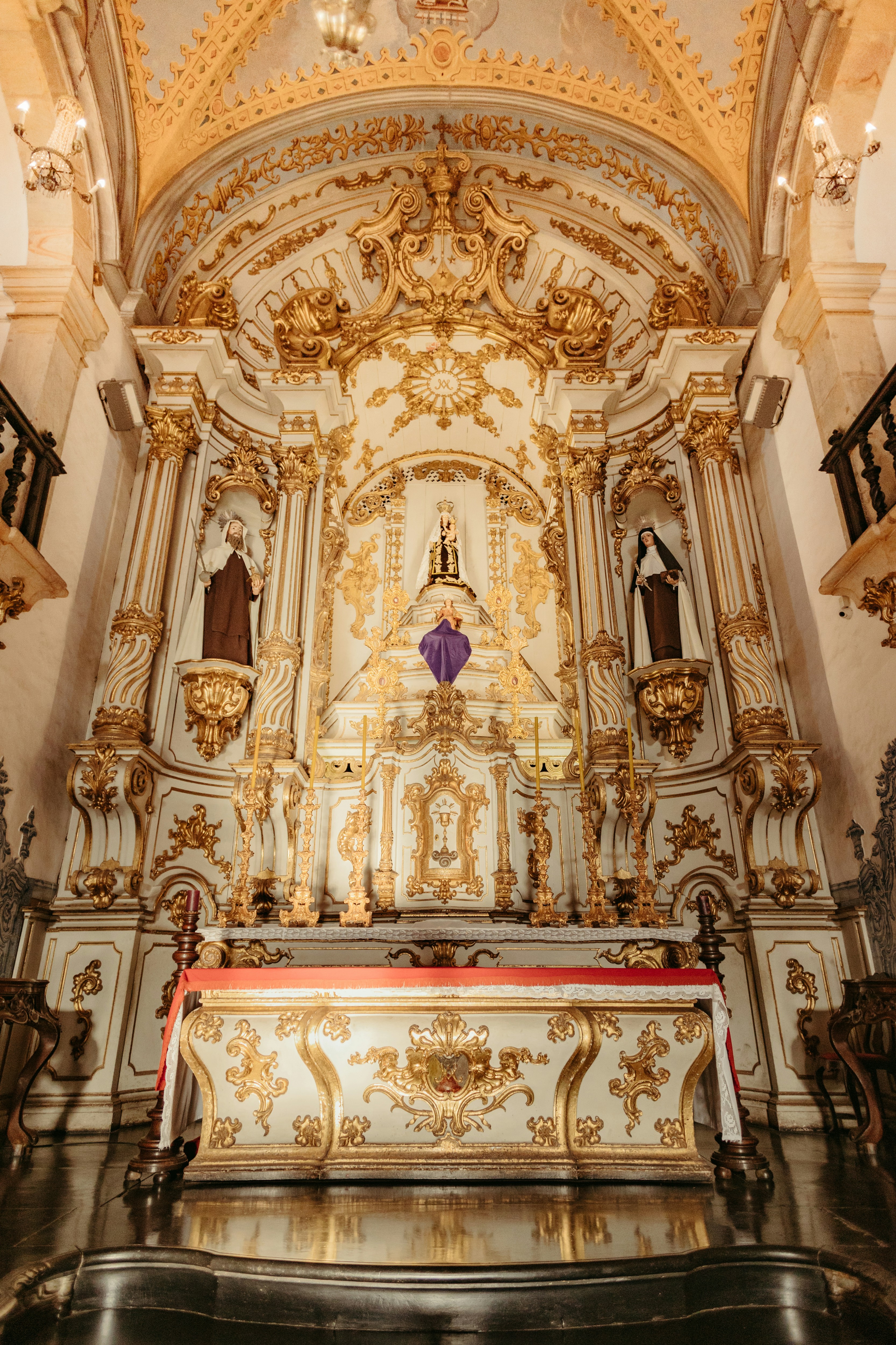 Photo by jonathanborba