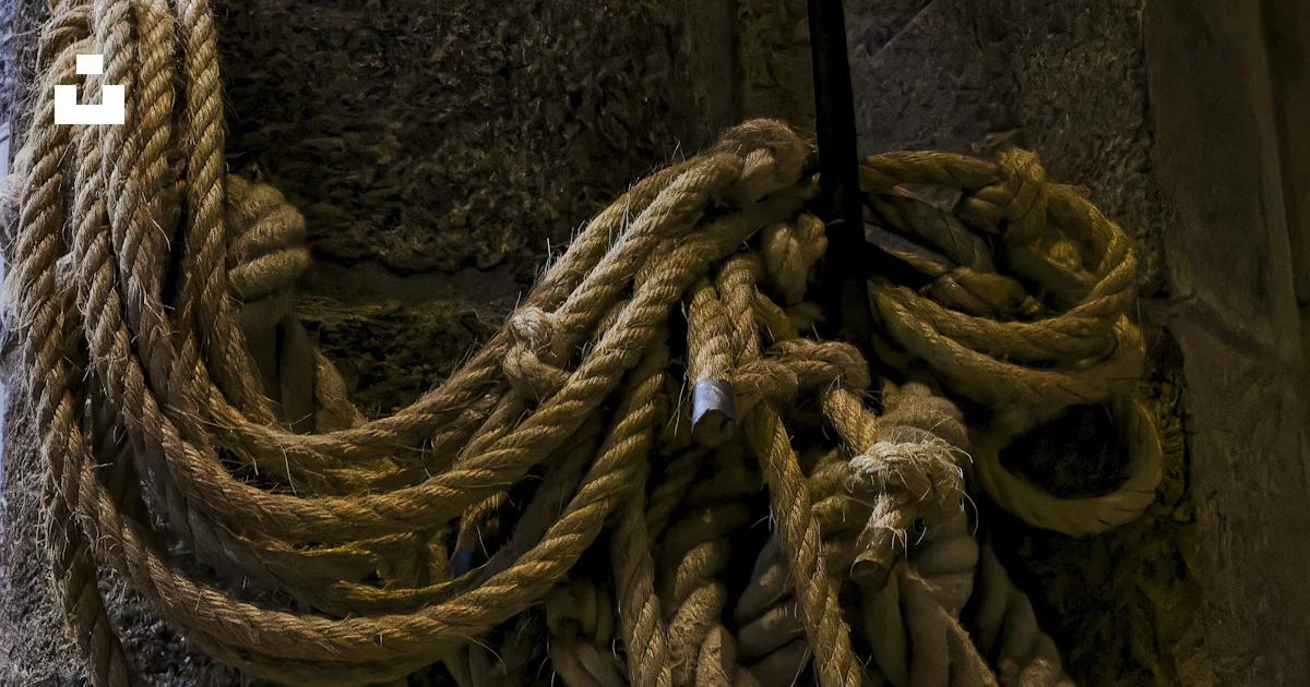 A close up of a rope on a wall photo – Free Background Image on Unsplash