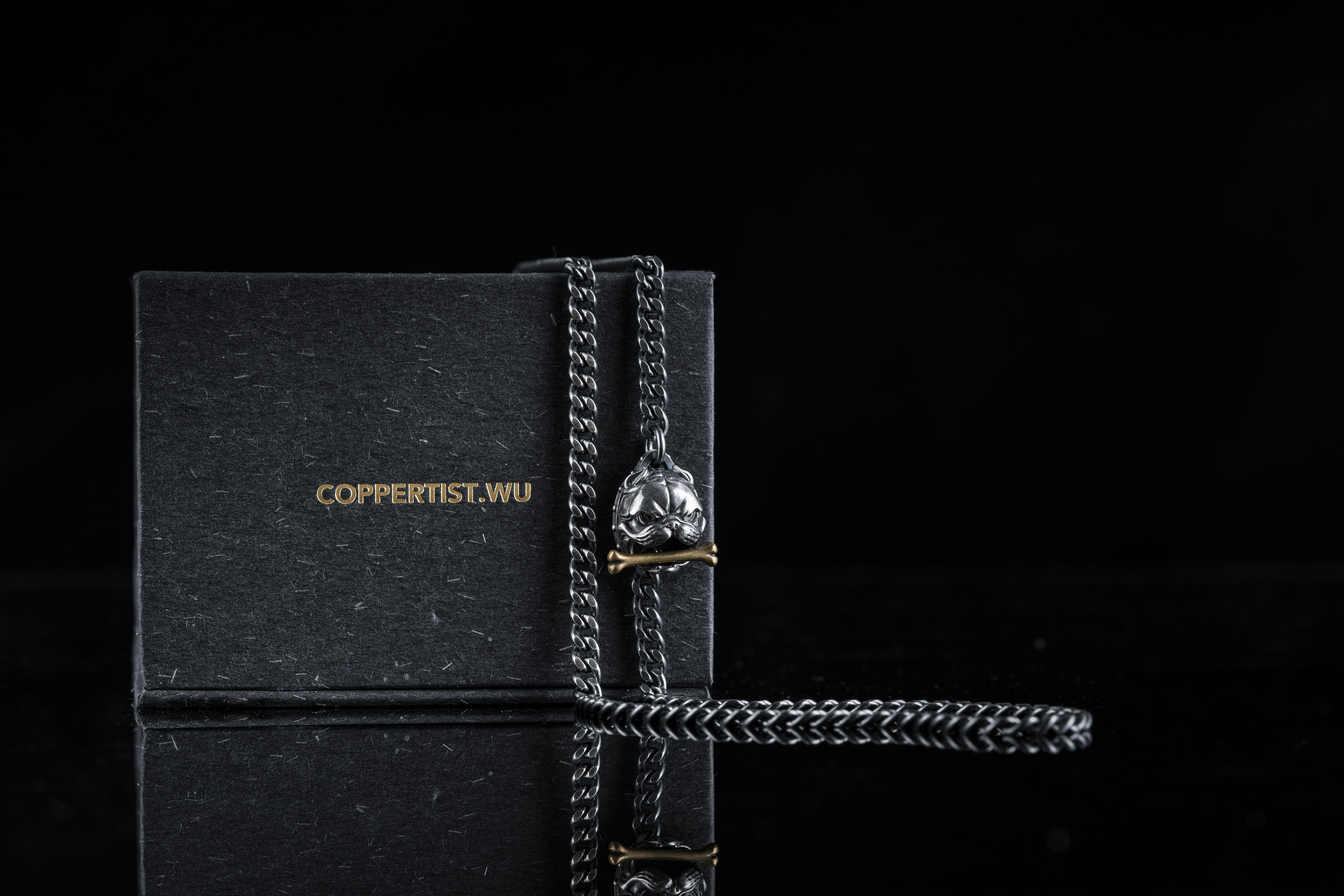 Photo by coppertistwu