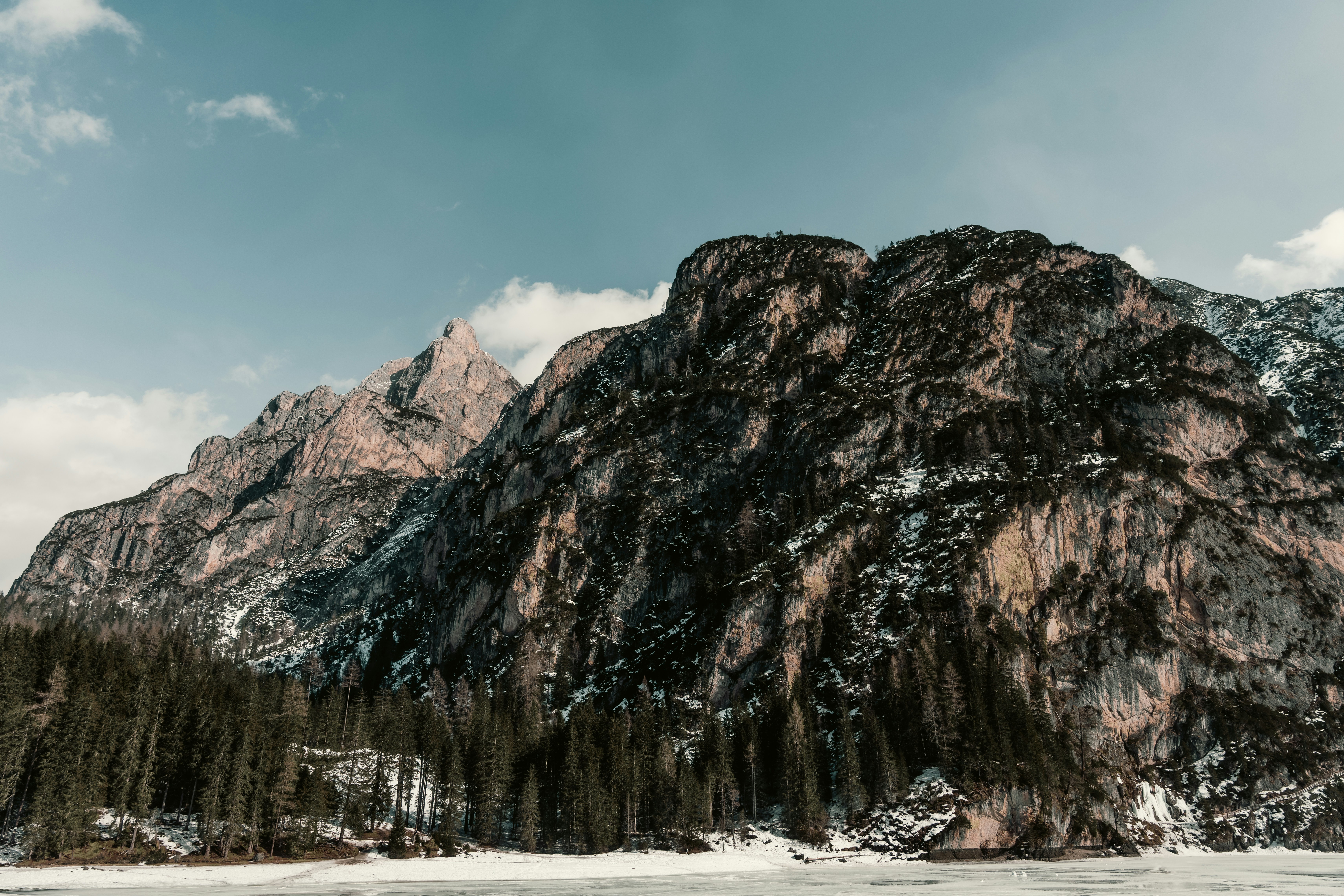 Photo by bryanbrittos