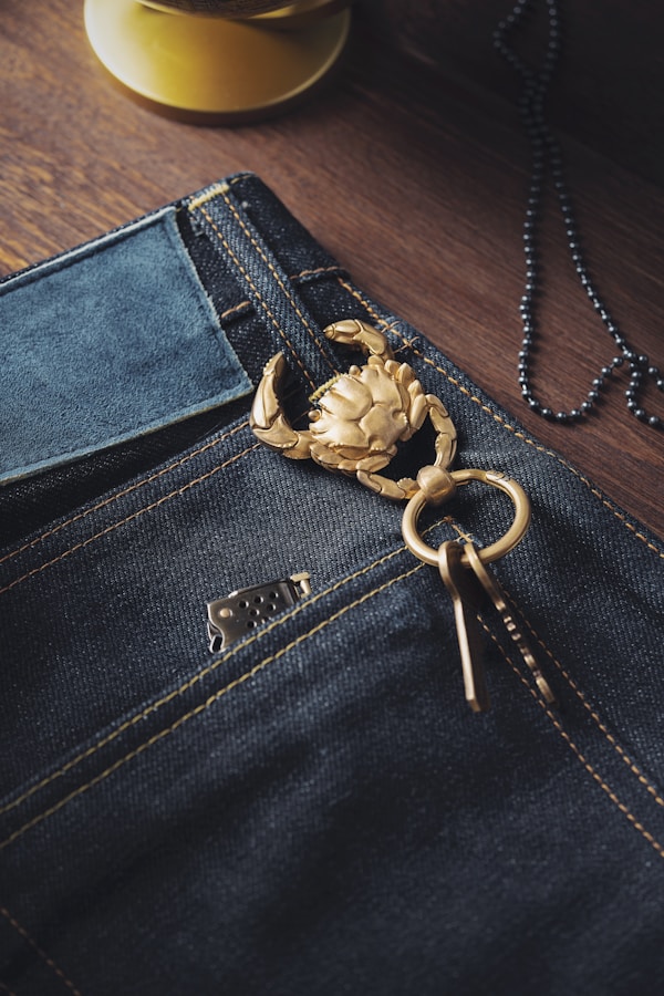 Stylish Denim & Cotton Jeans