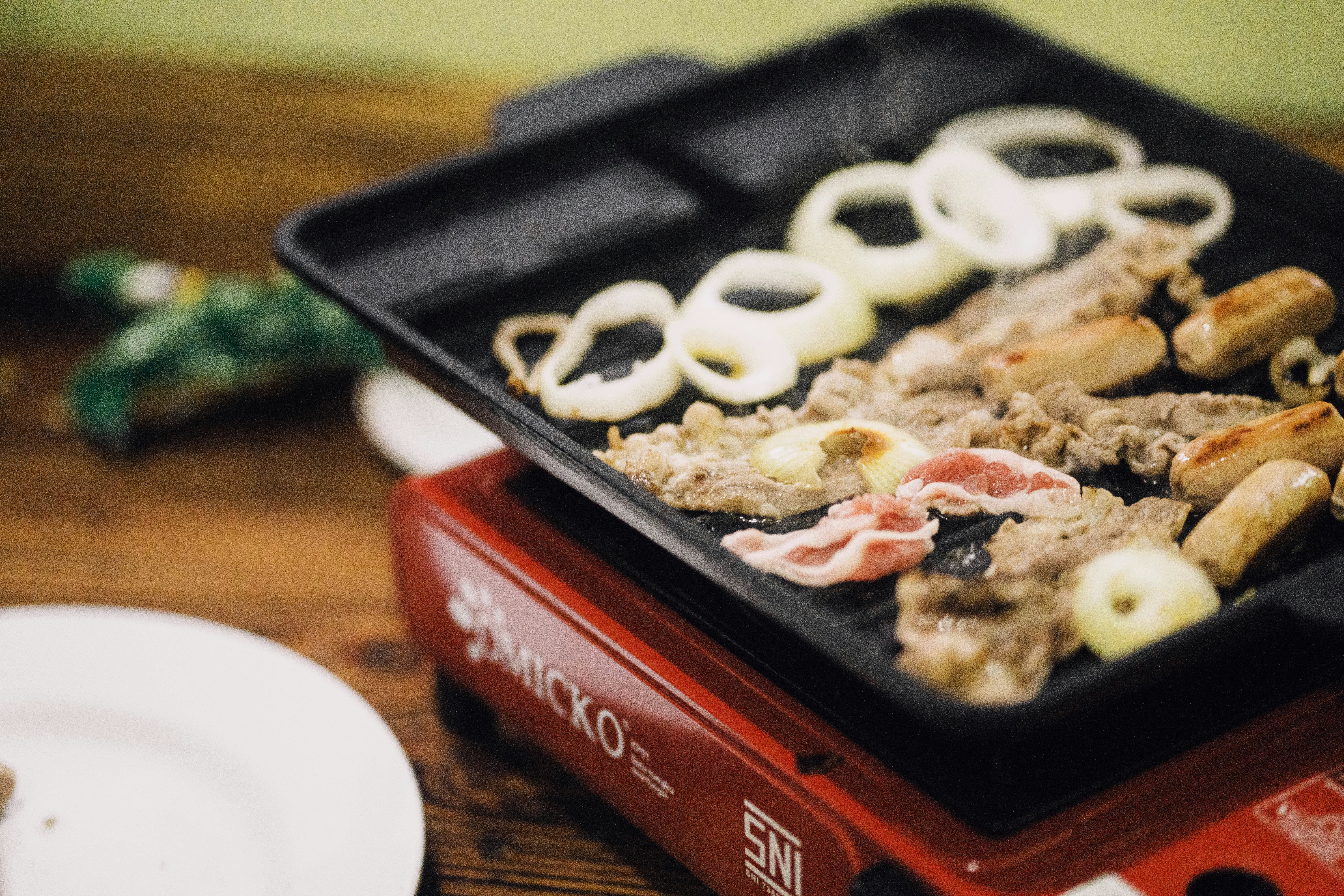 a tray of food sitting on top of a table