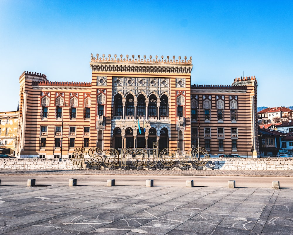 a large building with a clock on the front of it