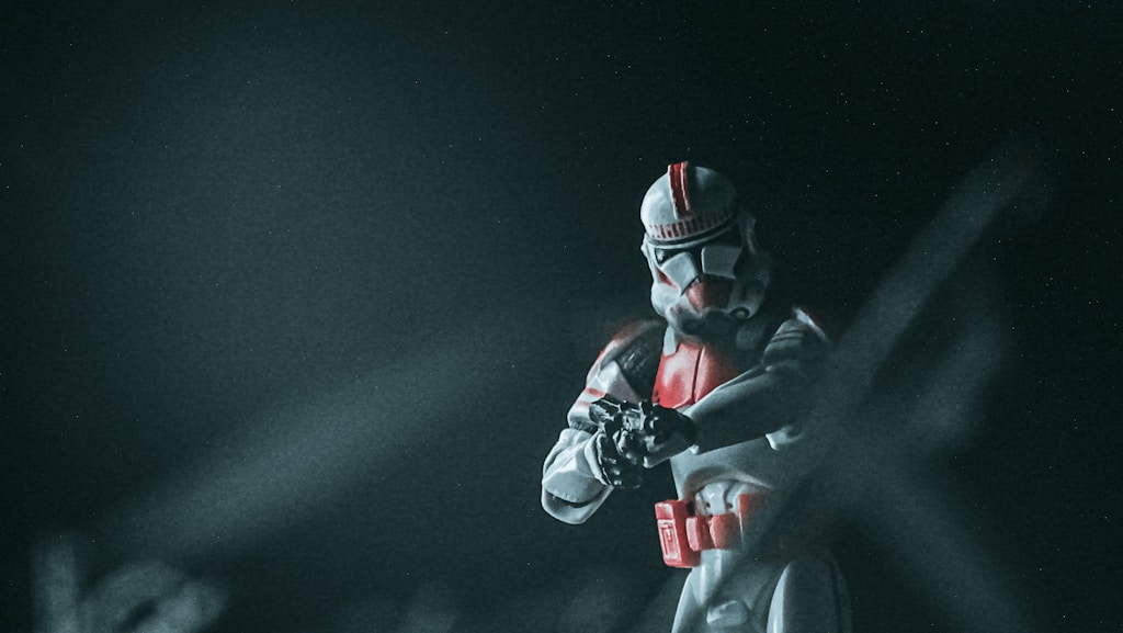 Pre-order Figura Coleccionable